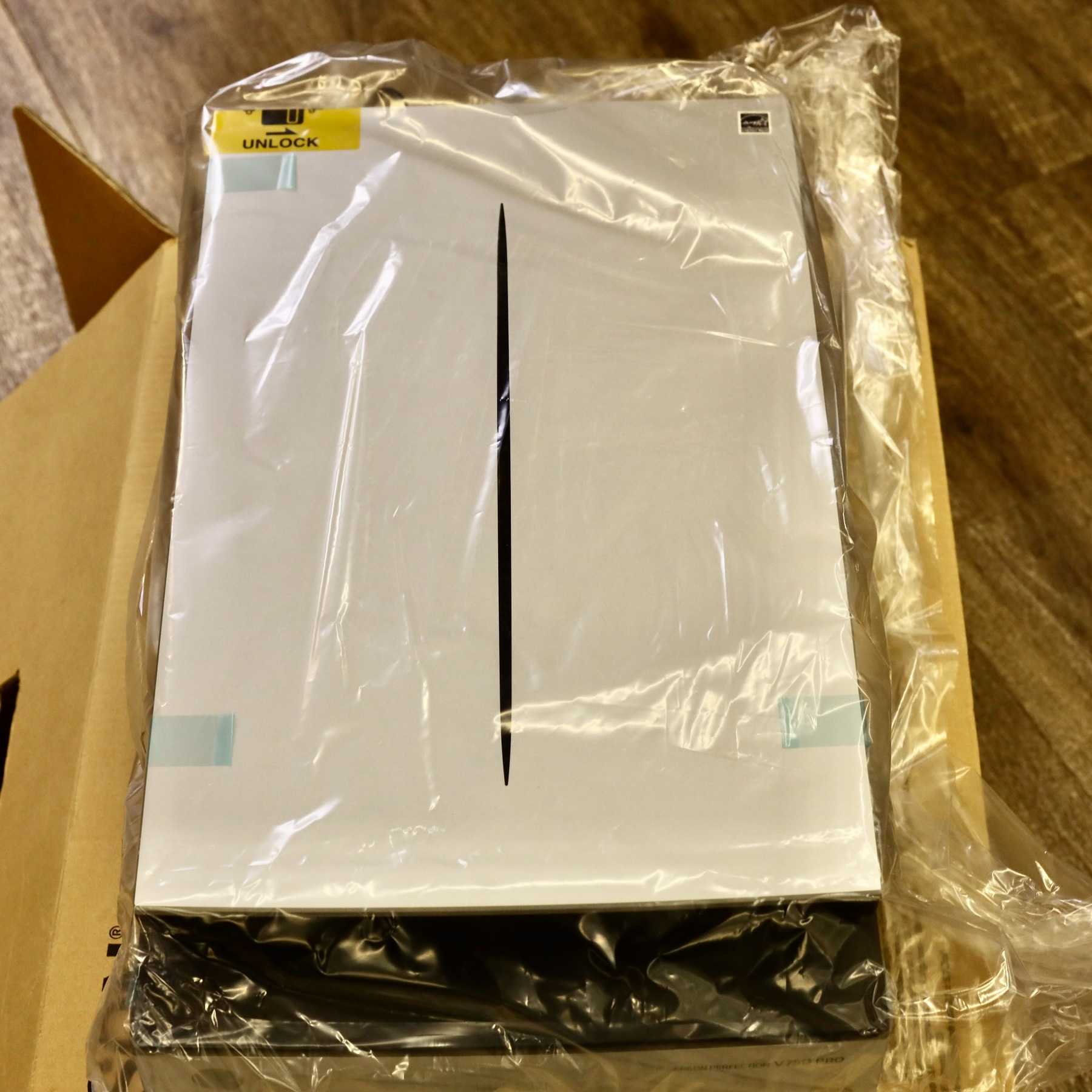 Epson V750 Pro Сканер Epson V750 Pro Сканер