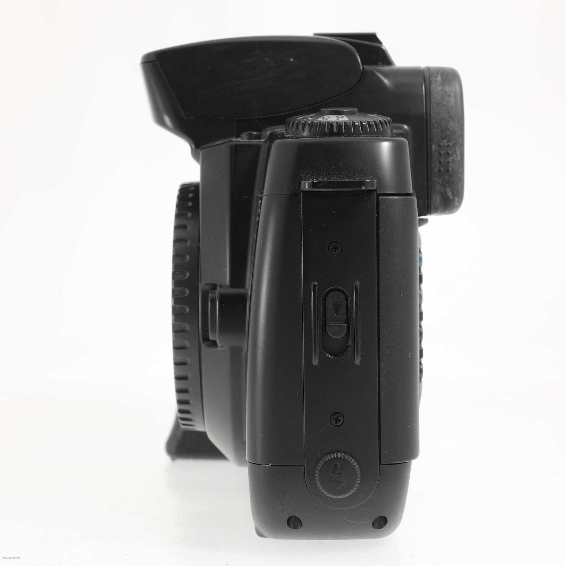 Canon EOS 5 с вертикальной рукояткой Canon EOS 5 с вертикальной рукояткой
