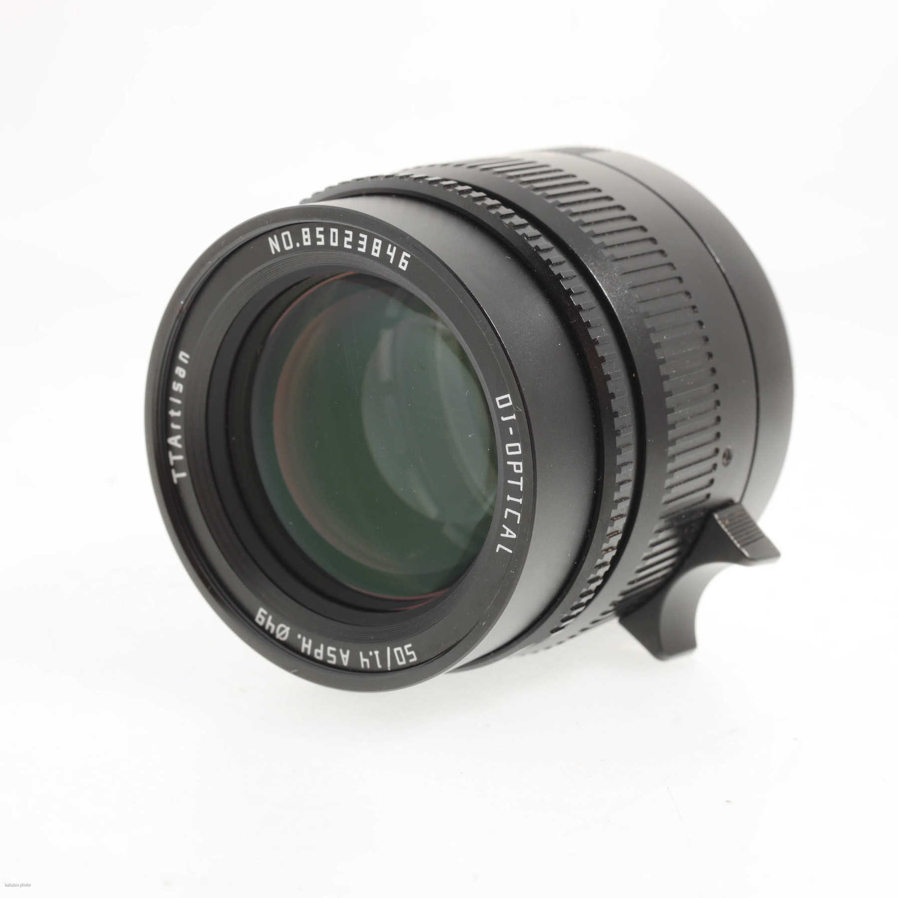TTArtisan 50mm f/1.4 ASPH TTArtisan 50mm f/1.4 ASPH