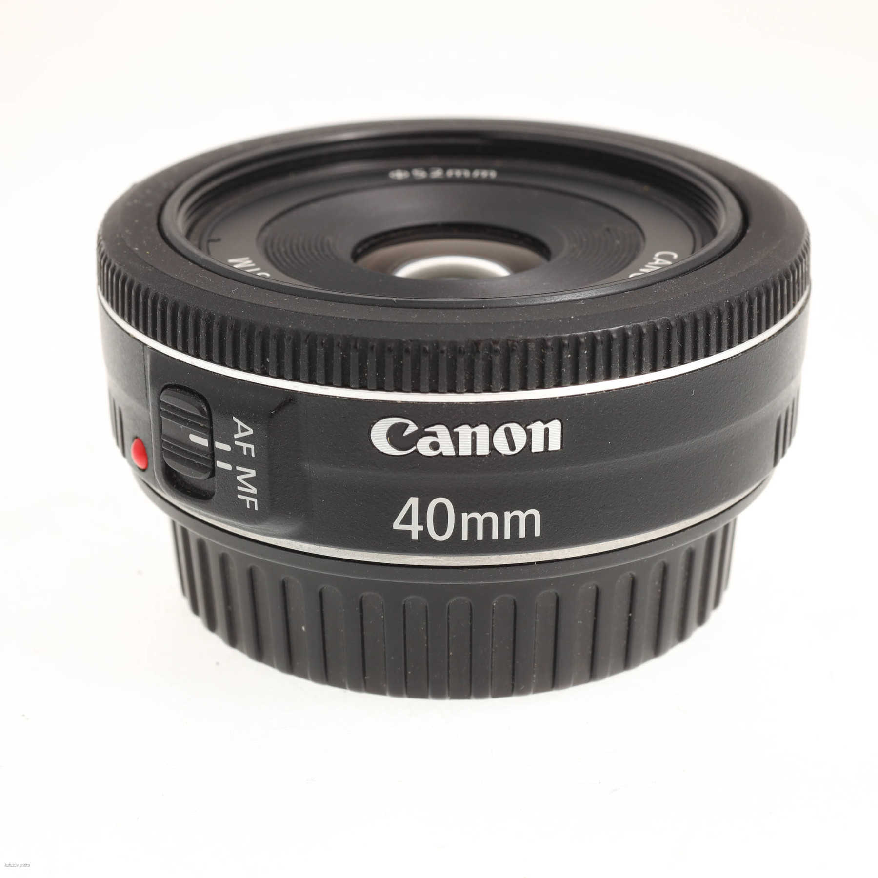 Canon 40mm f/2.8 STM Canon 40mm f/2.8 STM