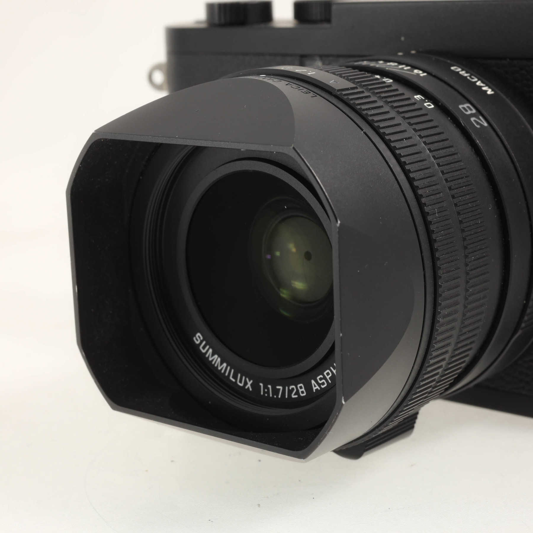 Leica Q2 Monochrom Leica Q2 Monochrom