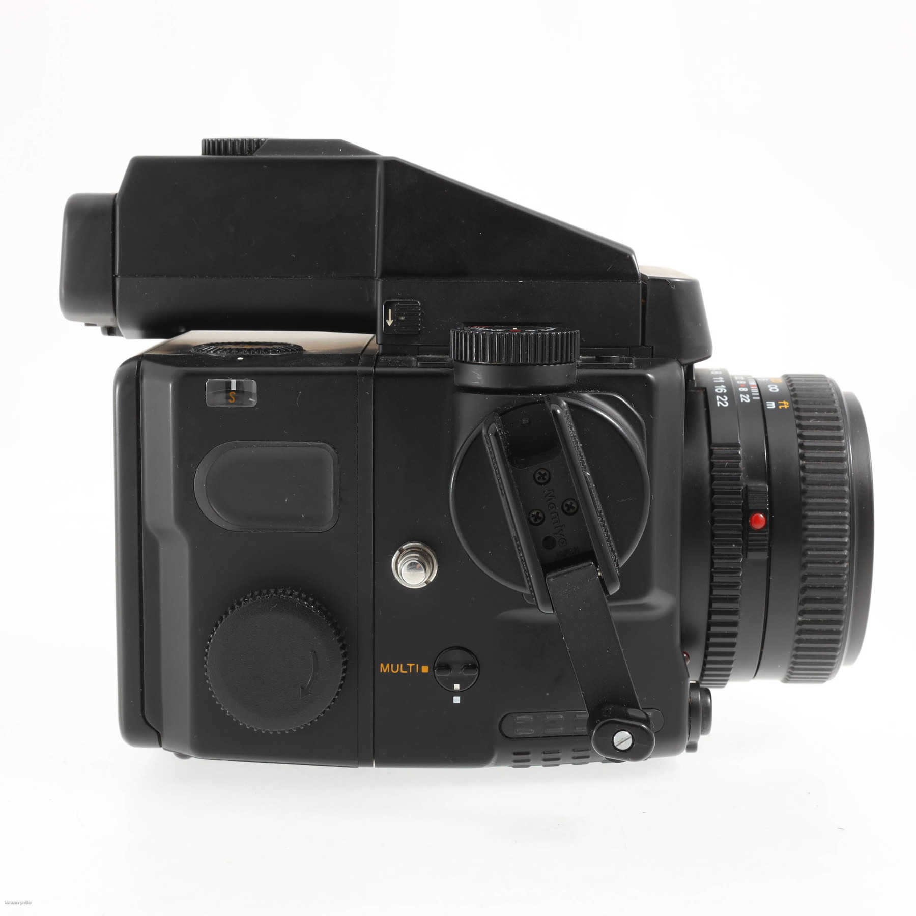 Mamiya 645 super с объективом 80mm f/2.8 Sekor C N Mamiya 645 super с объективом 80mm f/2.8 Sekor C N