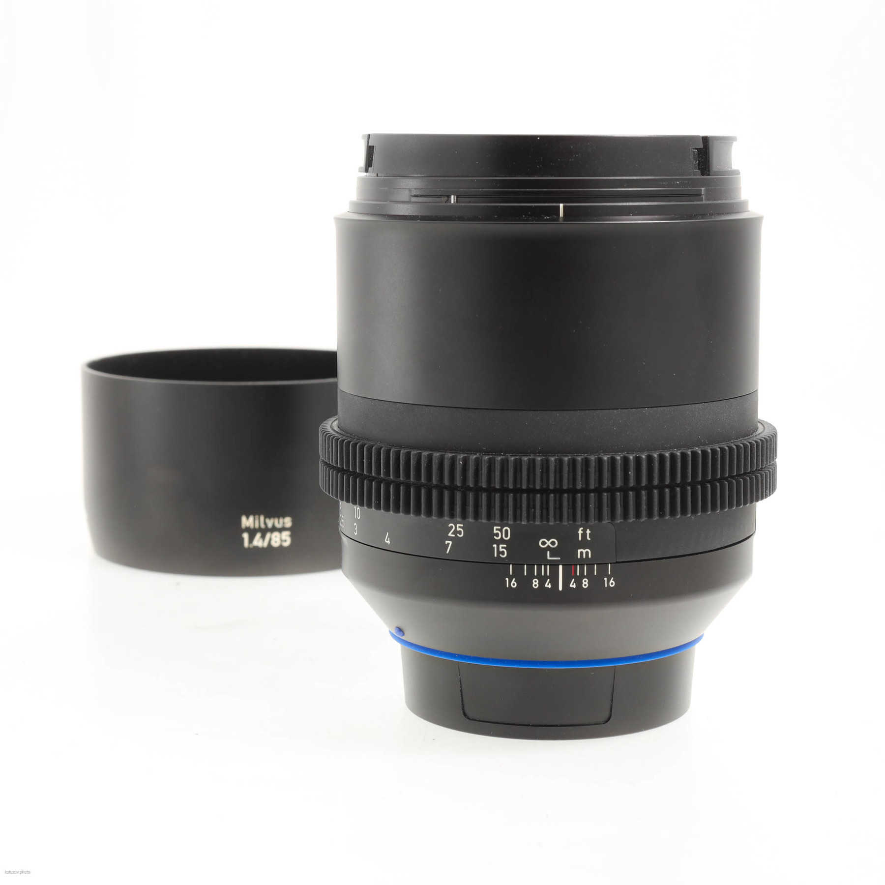 Zeiss Milvus ZE Super Speed набор из 5-х объективов для Canon EF Zeiss Milvus ZE Super Speed набор из 5-х объективов для Canon EF