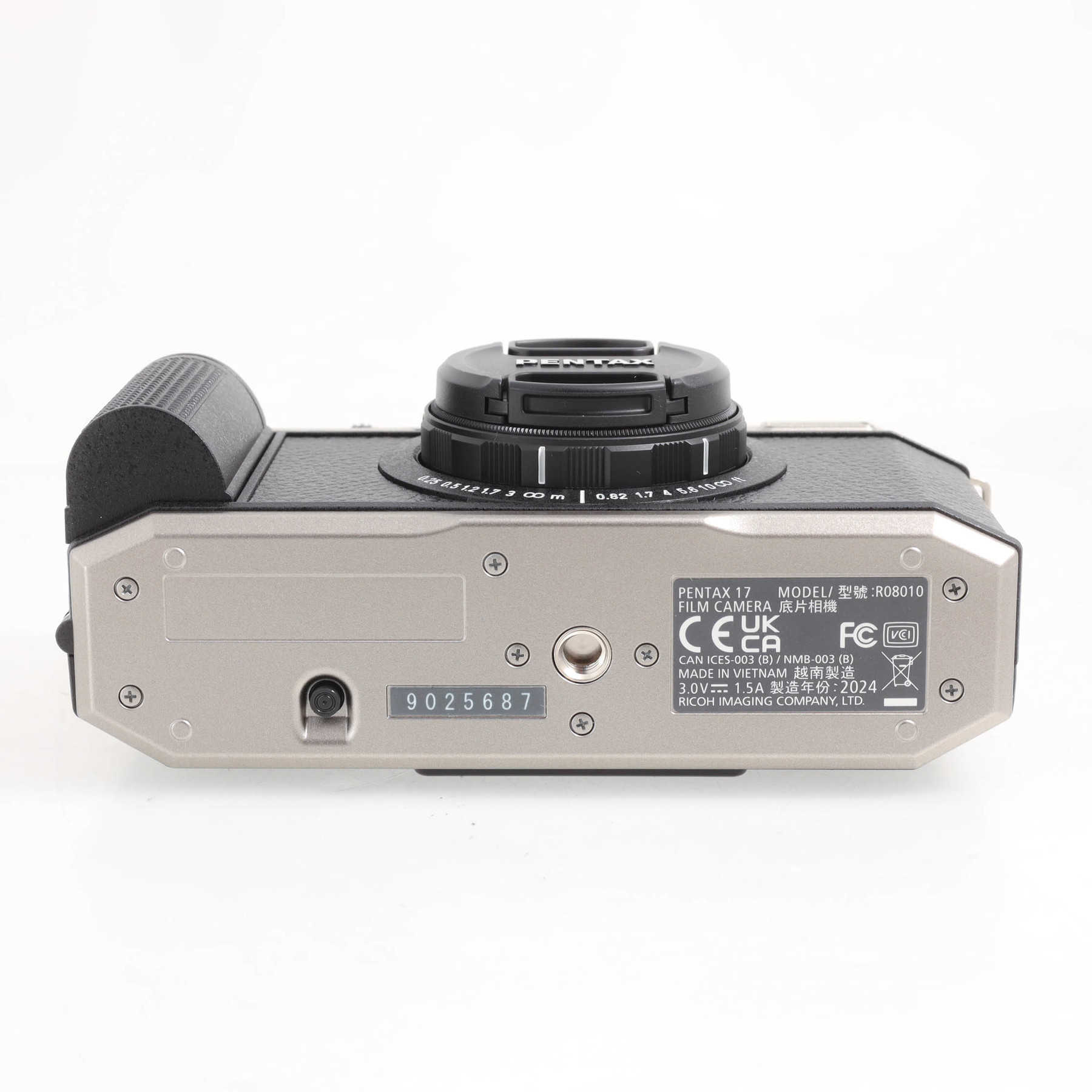 Pentax 17 Pentax 17