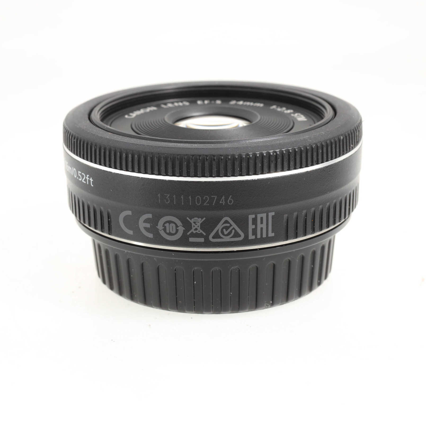 Canon EF-S 24mm f/2.8 STM Canon EF-S 24mm f/2.8 STM