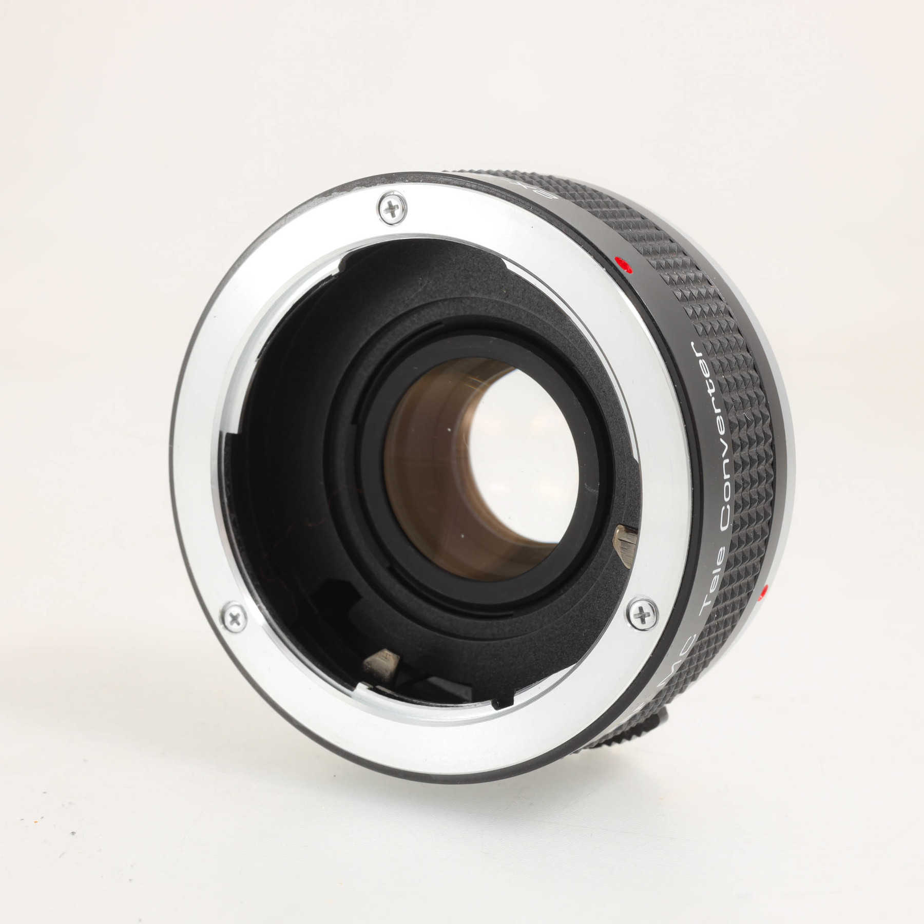 Olympus OM-2n с мотором, двумя зумами и телеконвертером Olympus OM-2n с мотором, двумя зумами и телеконвертером