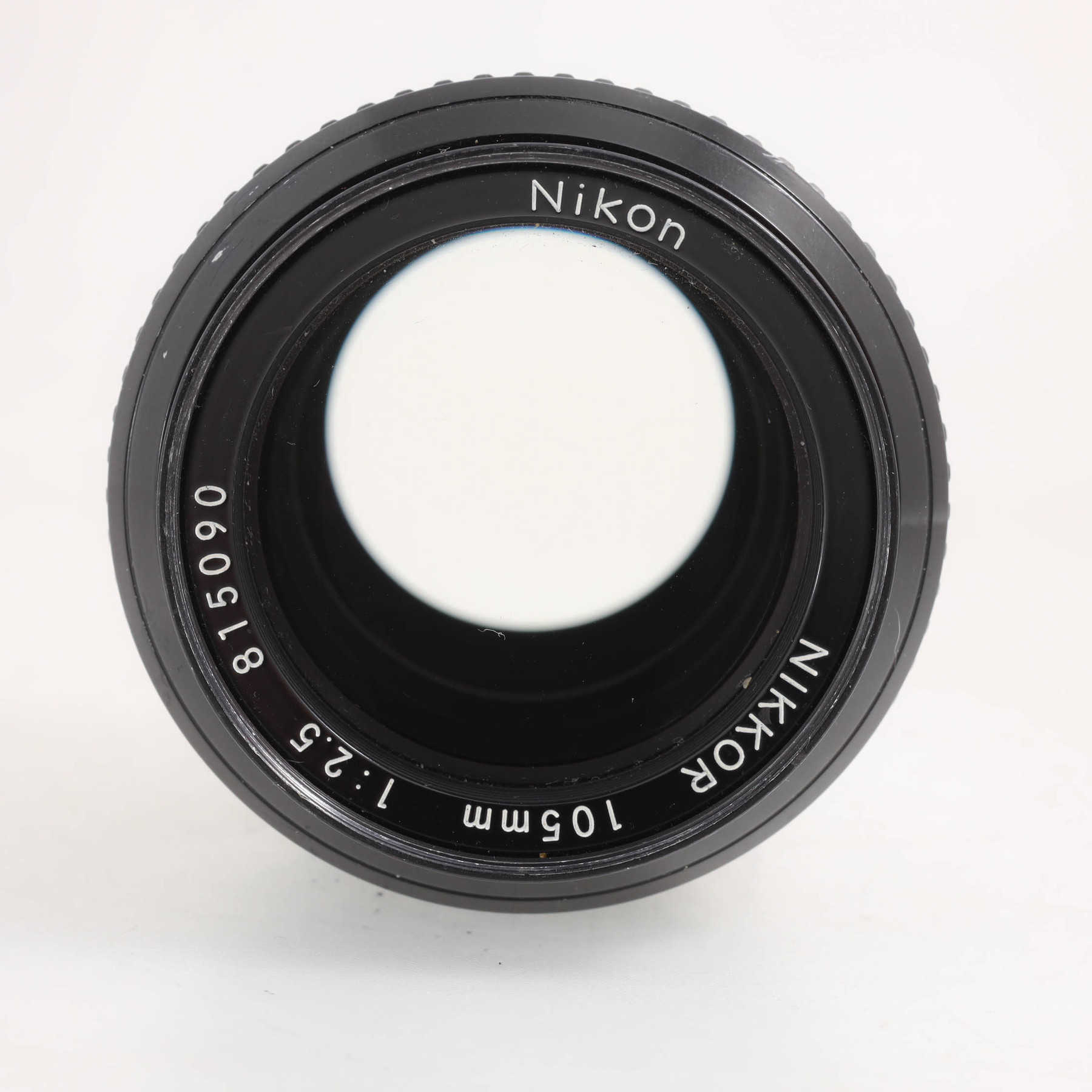 Nikon Ai Nikkor 105mm f/2.5 Nikon Ai Nikkor 105mm f/2.5