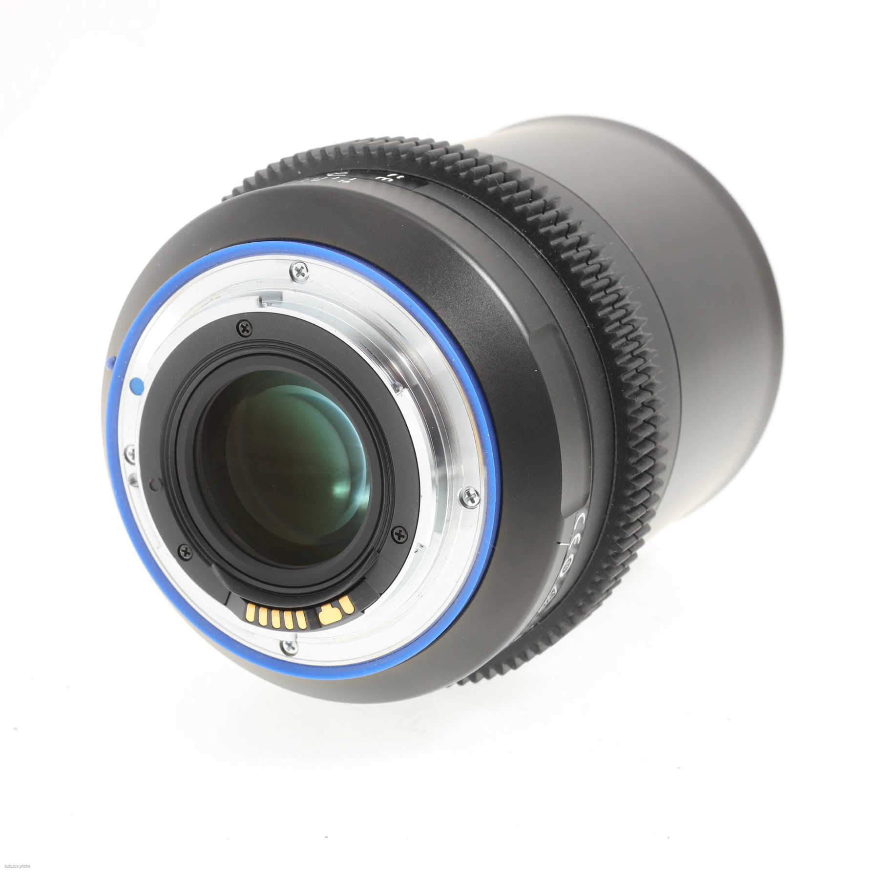 Zeiss Milvus ZE Super Speed набор из 5-х объективов для Canon EF Zeiss Milvus ZE Super Speed набор из 5-х объективов для Canon EF