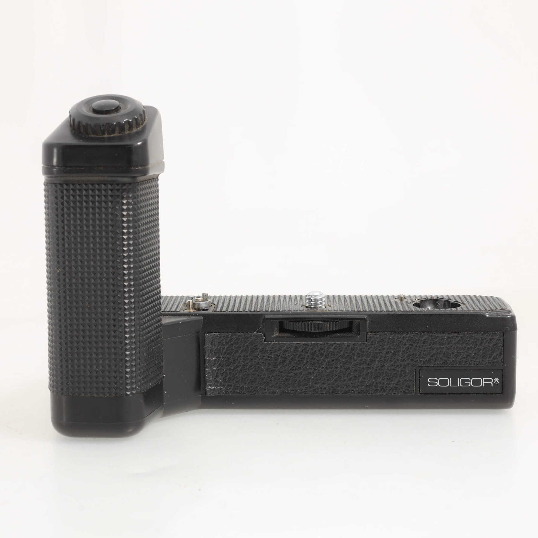 Olympus OM-2n с мотором, двумя зумами и телеконвертером Olympus OM-2n с мотором, двумя зумами и телеконвертером