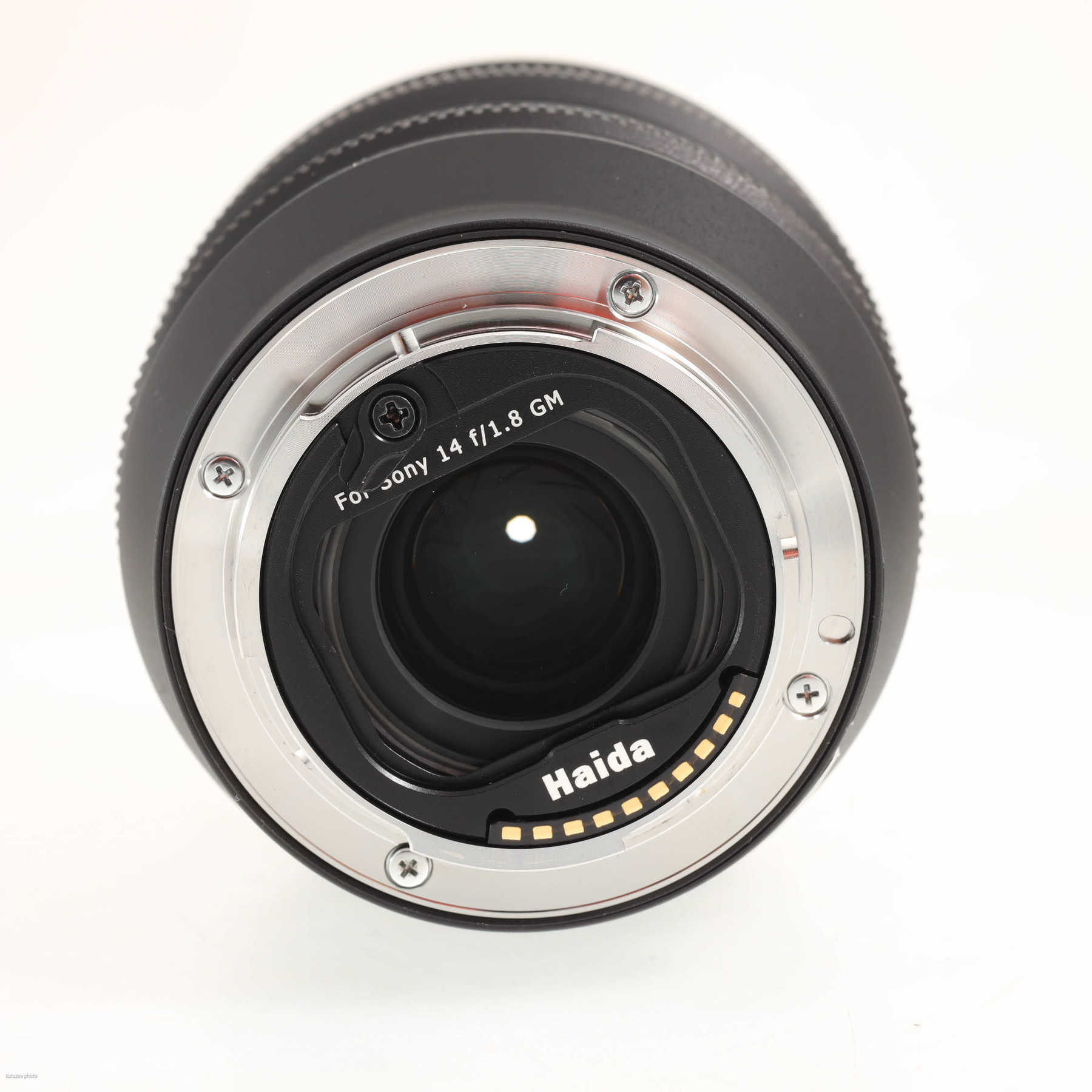 Sony FE 14mm f/1.8 GM Sony FE 14mm f/1.8 GM