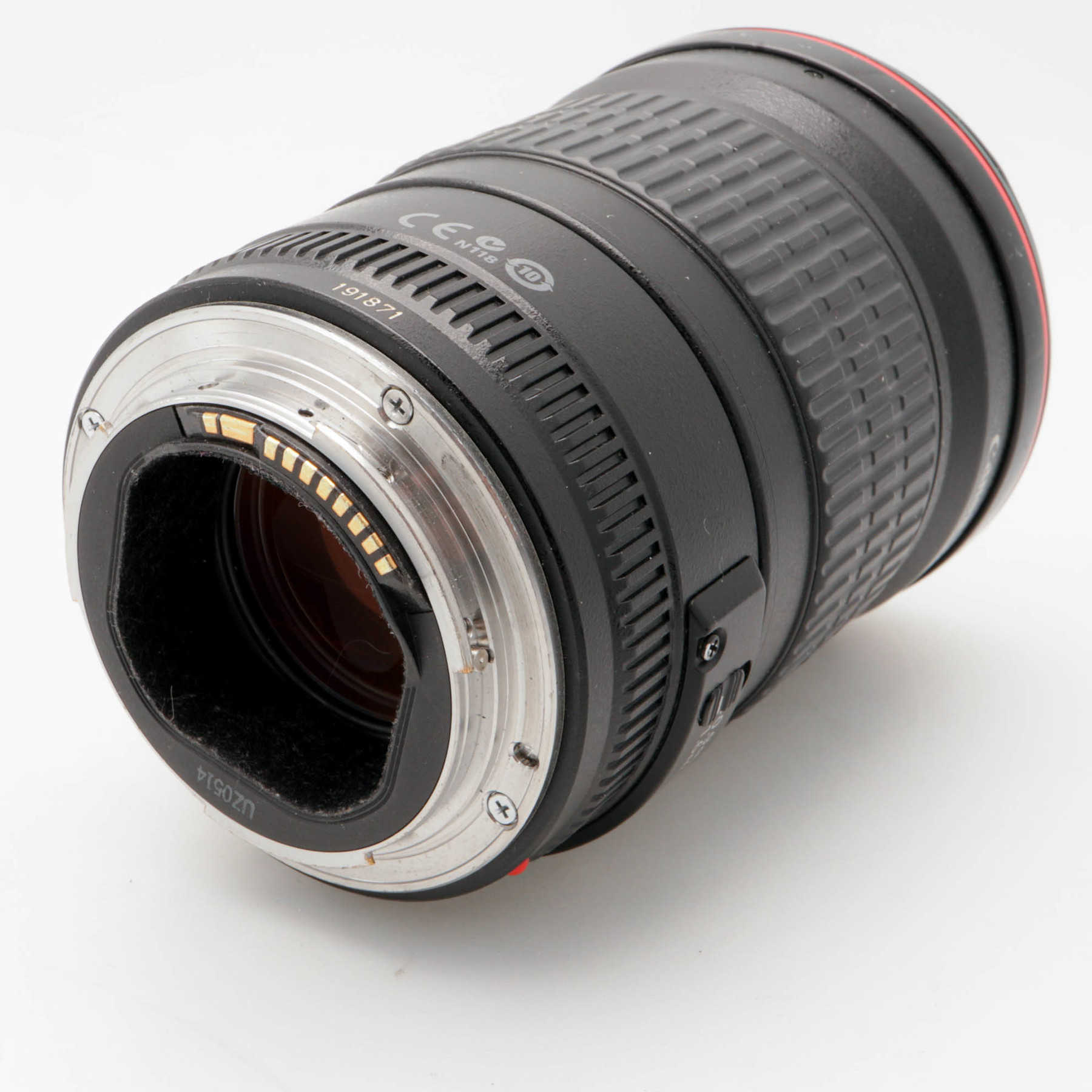 Canon EF 135mm f/2 L USM | Kutuzov Photo