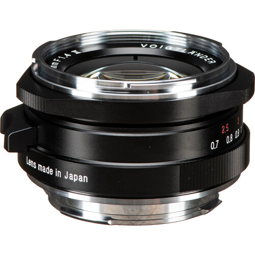 Voigtländer Nokton Classic 35mm f/1.4 II MC