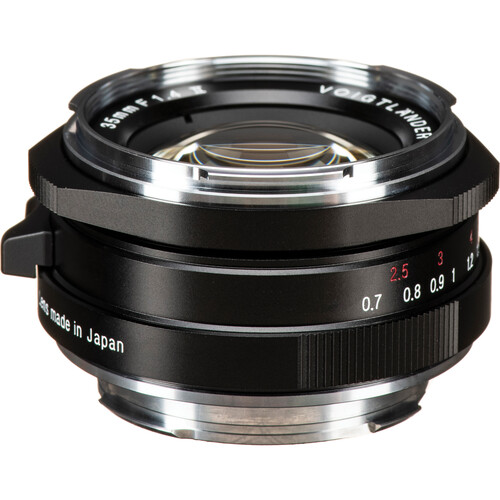 Voigtländer Nokton Classic 35mm f/1.4 II SC