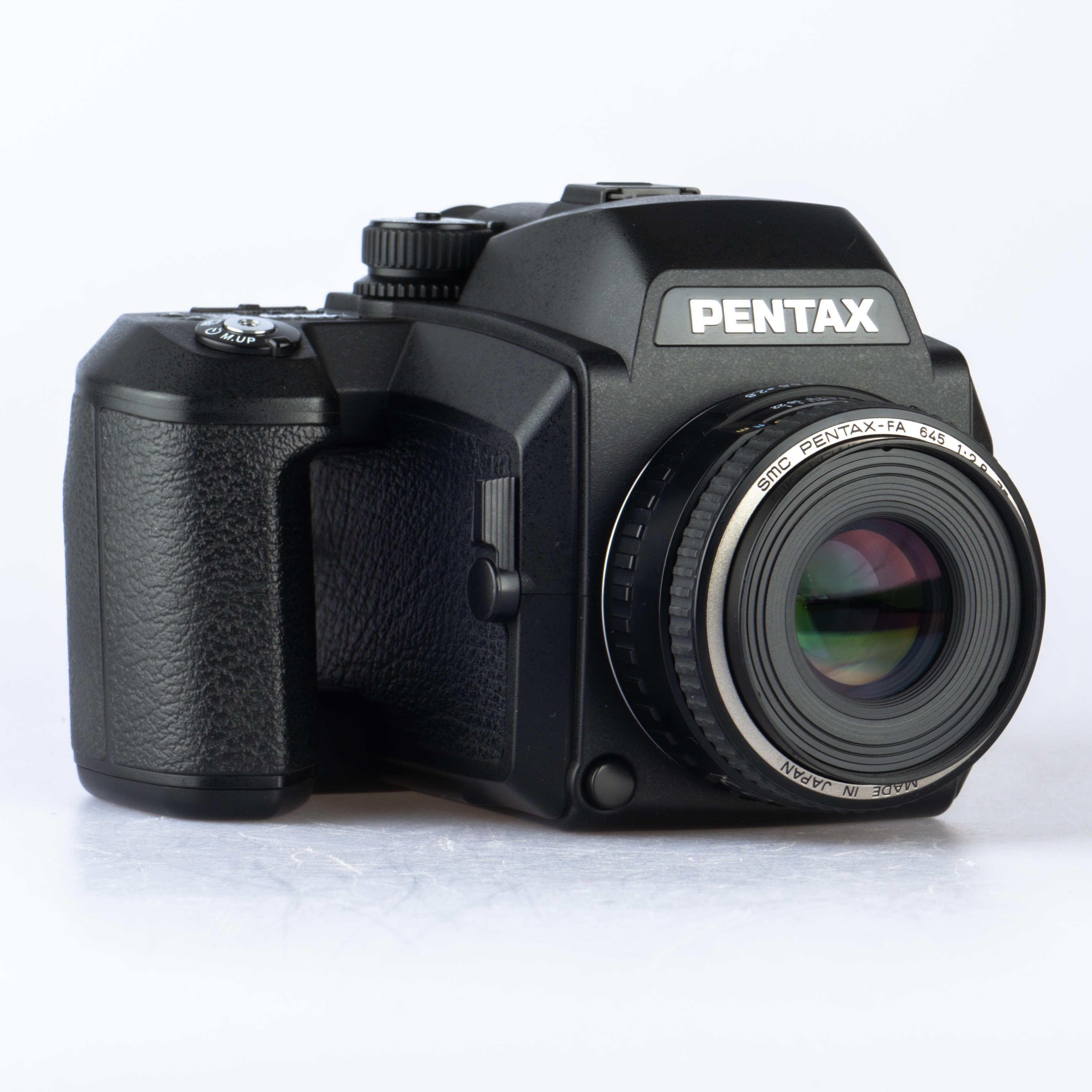 Pentax 645 N II 75mm f 2.8 Kutuzov Photo