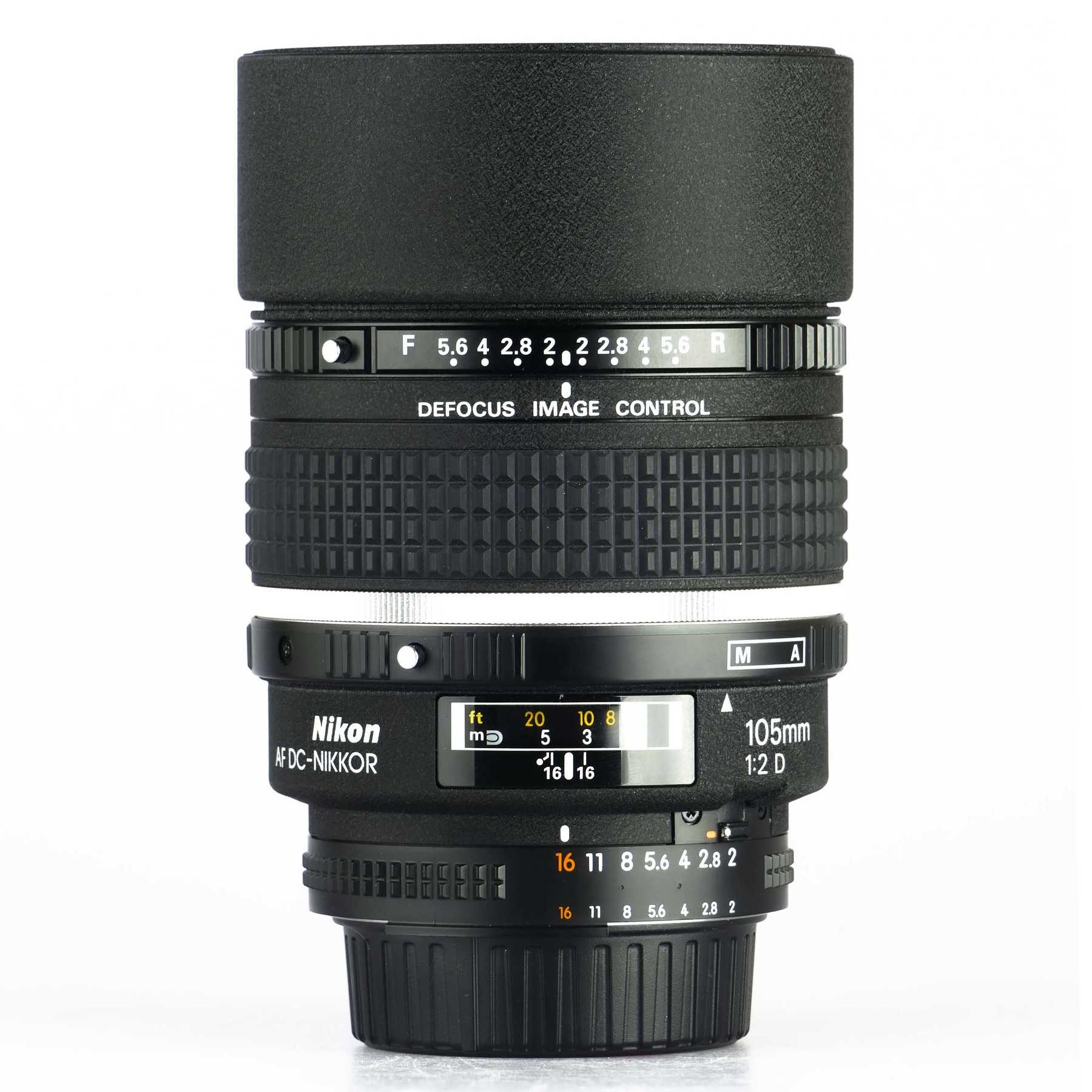 Nikon AF DC-Nikkor 105mm f/2D