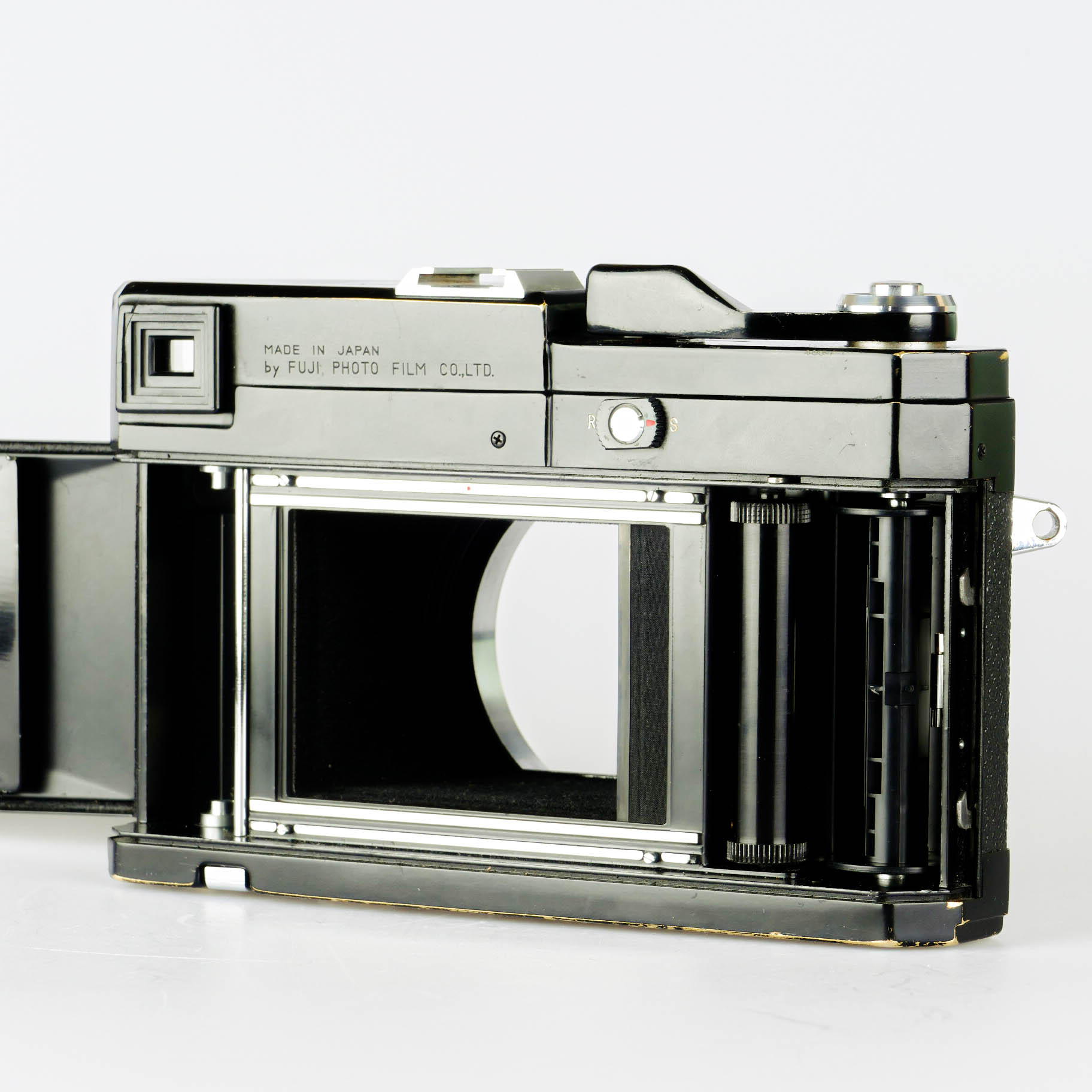 Fujifilm FUJICA G690+100mm f/3.5 Fujinon S | Kutuzov Photo
