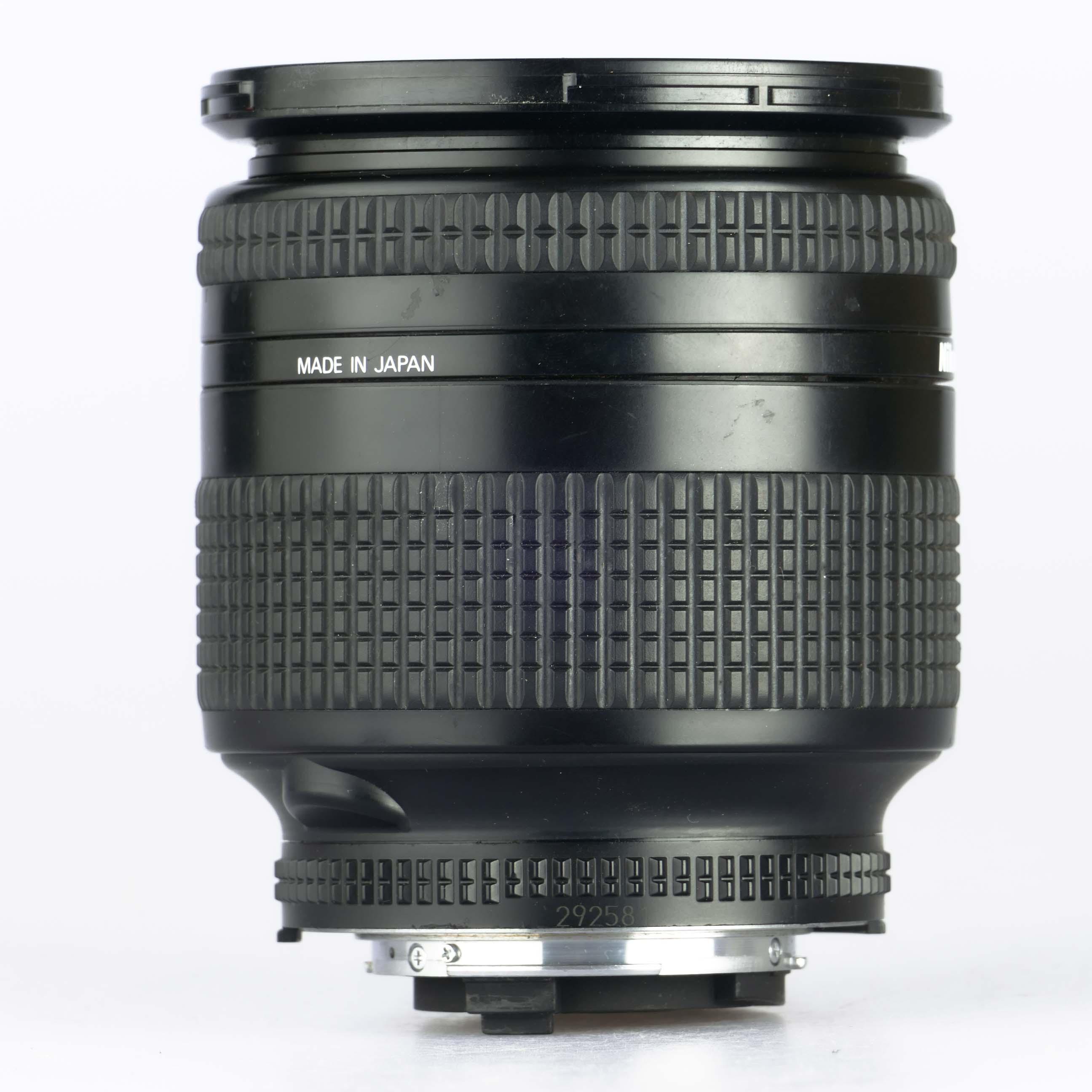 Nikon 28200mm f/3.55.6 D AF Nikkor Kutuzov Photo