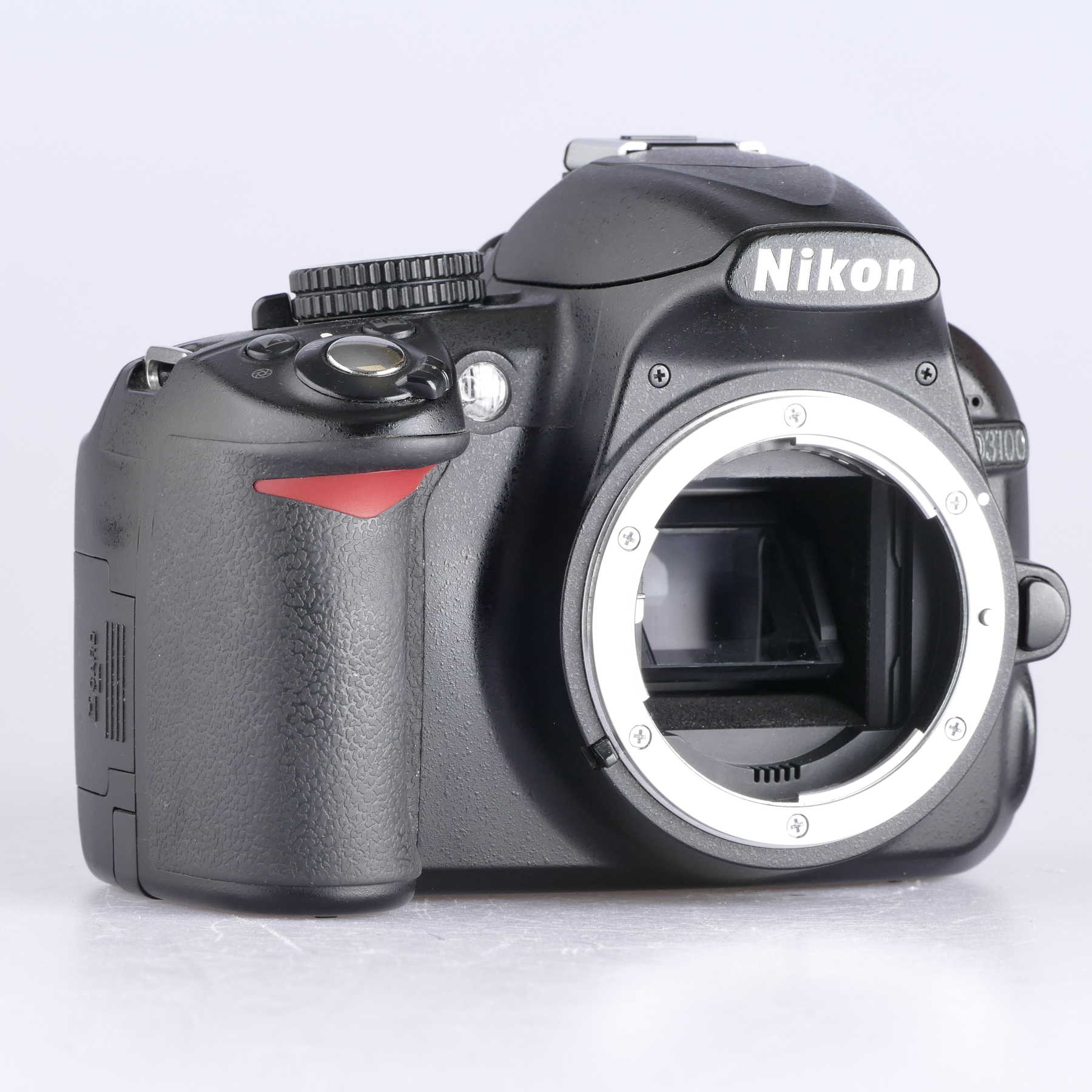 Nikon D3100 body | Kutuzov Photo