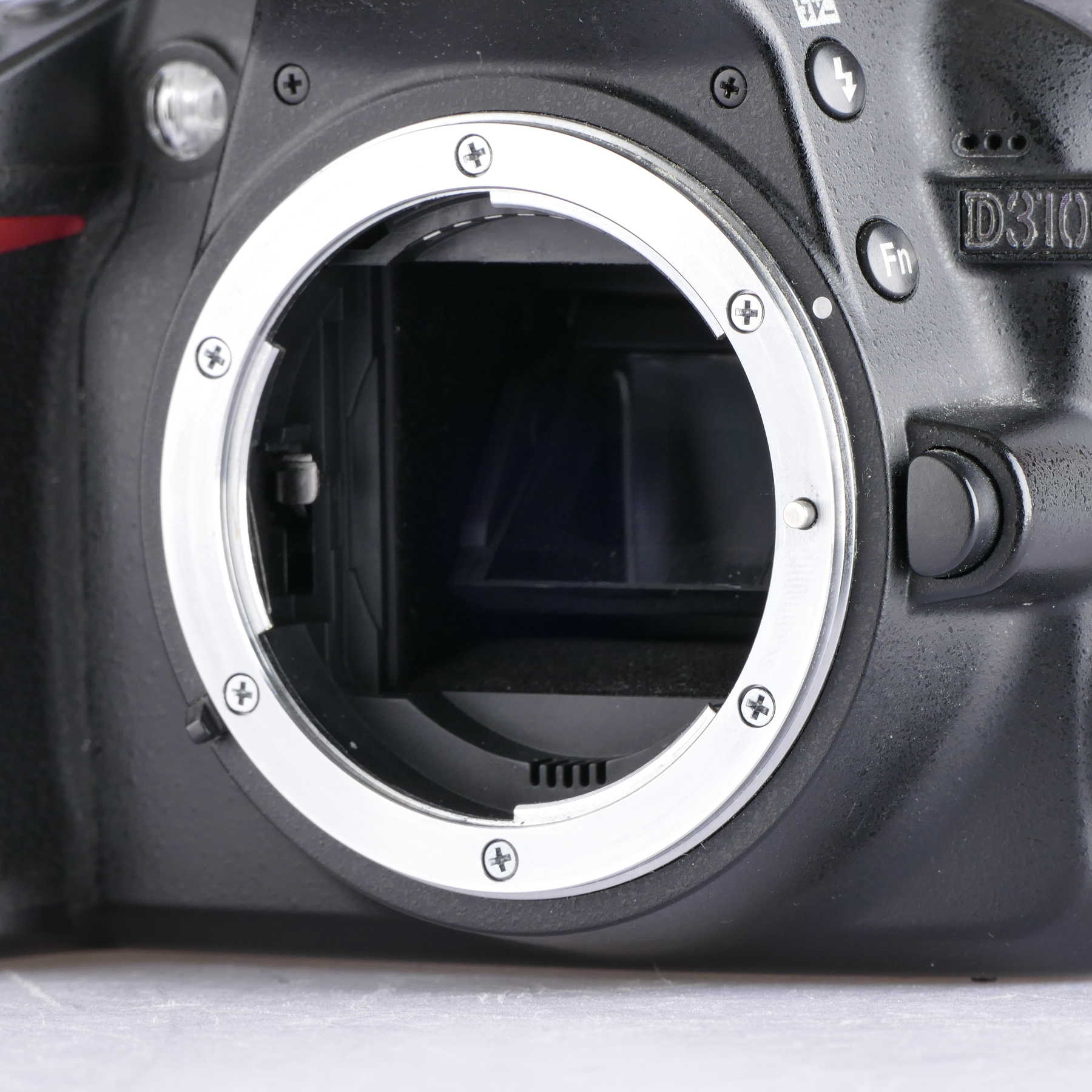 Nikon D3100 body | Kutuzov Photo