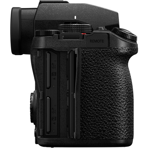 Panasonic Lumix DC-S5 II