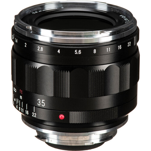 Voigtländer Nokton 35mm f/1.2 Aspherical III