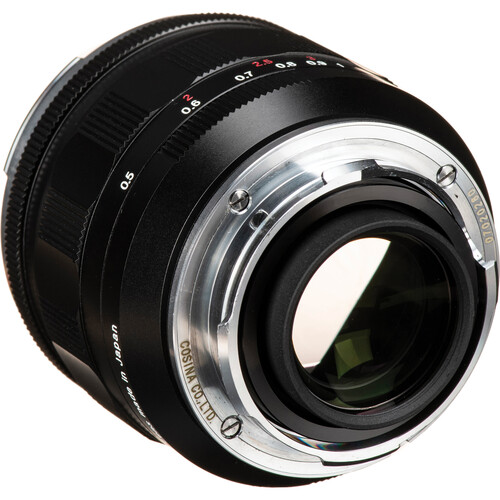 Voigtländer Nokton 35mm f/1.2 Aspherical III