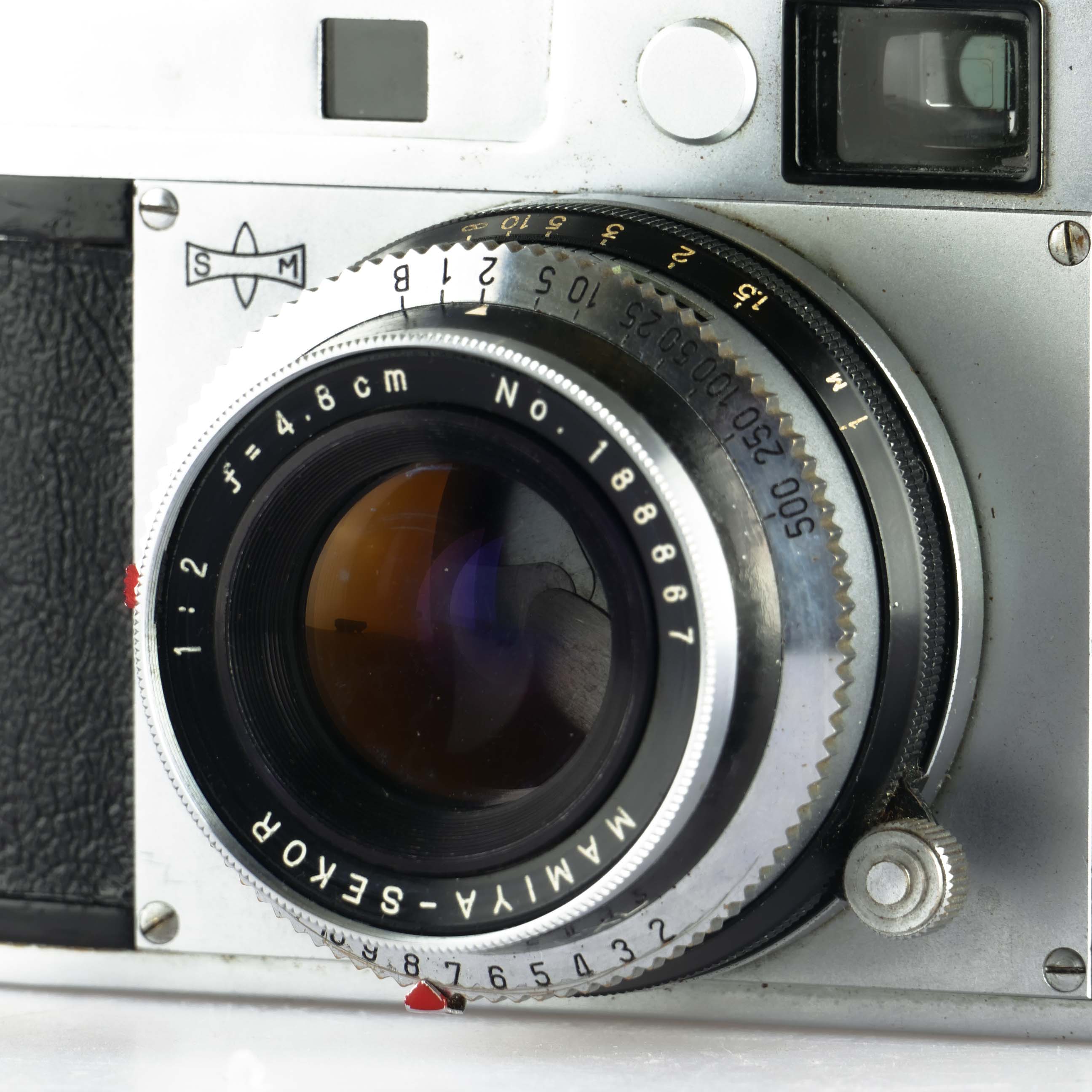 Mamiya 35 + 48mm f/2 Mamiya-Sekor Mamiya 35 + 48mm f/2 Mamiya-Sekor