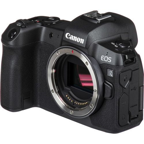 Canon EOS R в комплекте RF 24-105mm f/4-7.1 IS STM