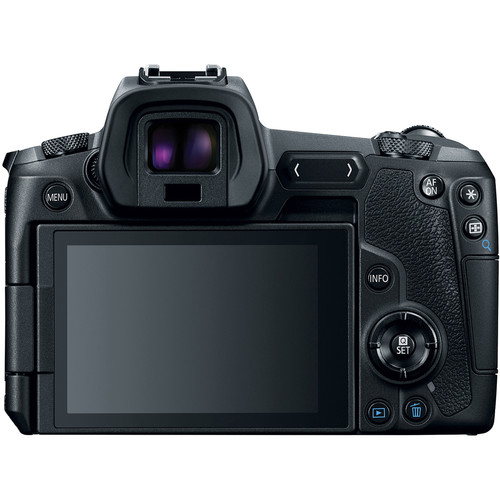 Canon EOS R в комплекте RF 24-105mm f/4-7.1 IS STM
