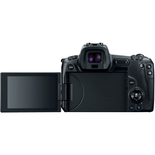 Canon EOS R в комплекте RF 24-105mm f/4-7.1 IS STM