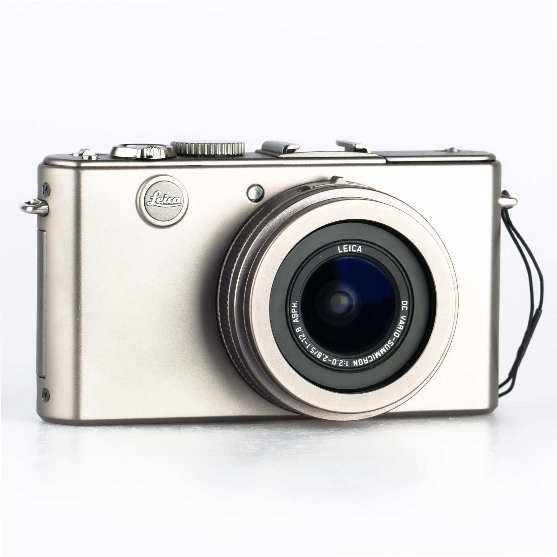 Leica DLux 4 titan camera Kutuzov Photo