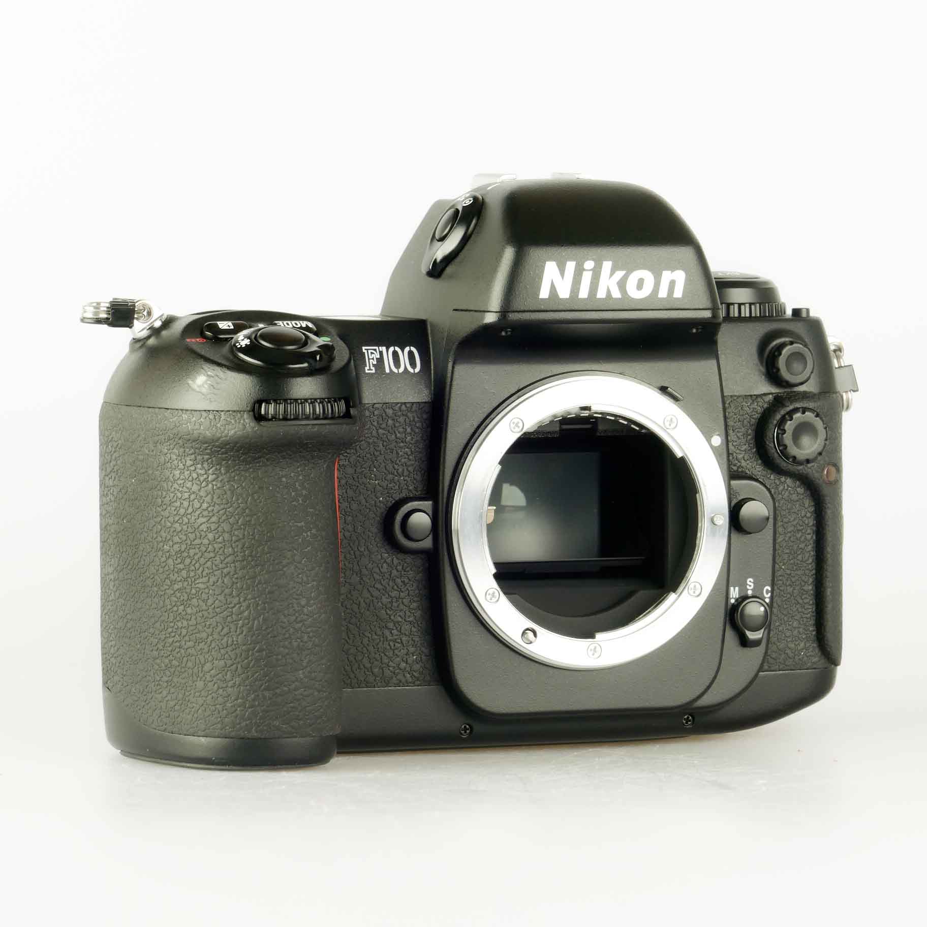 Nikon F100 (body) | Kutuzov Photo