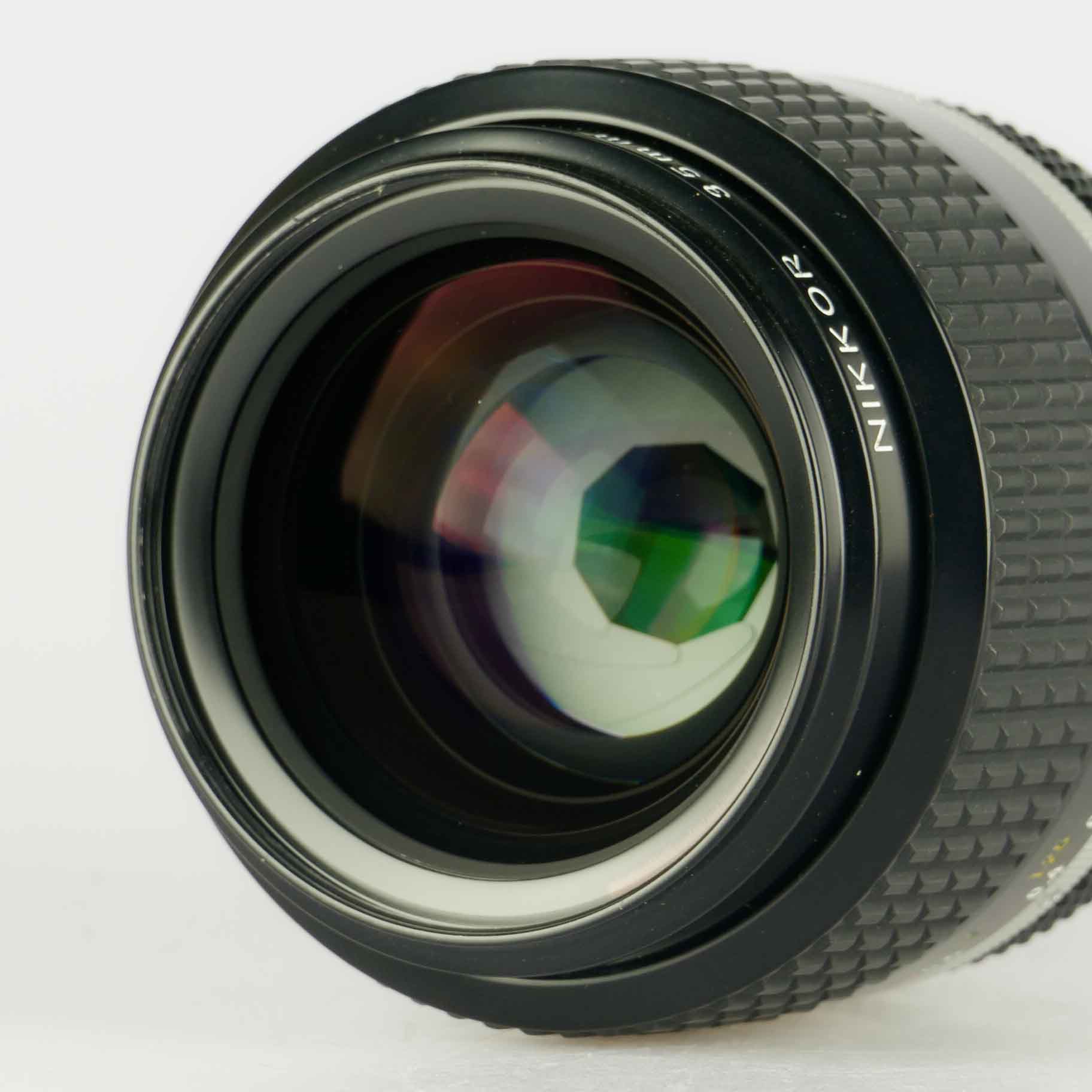 Nikon 35mm f/1.4 AiS Nikkor Nikon 35mm f/1.4 AiS Nikkor