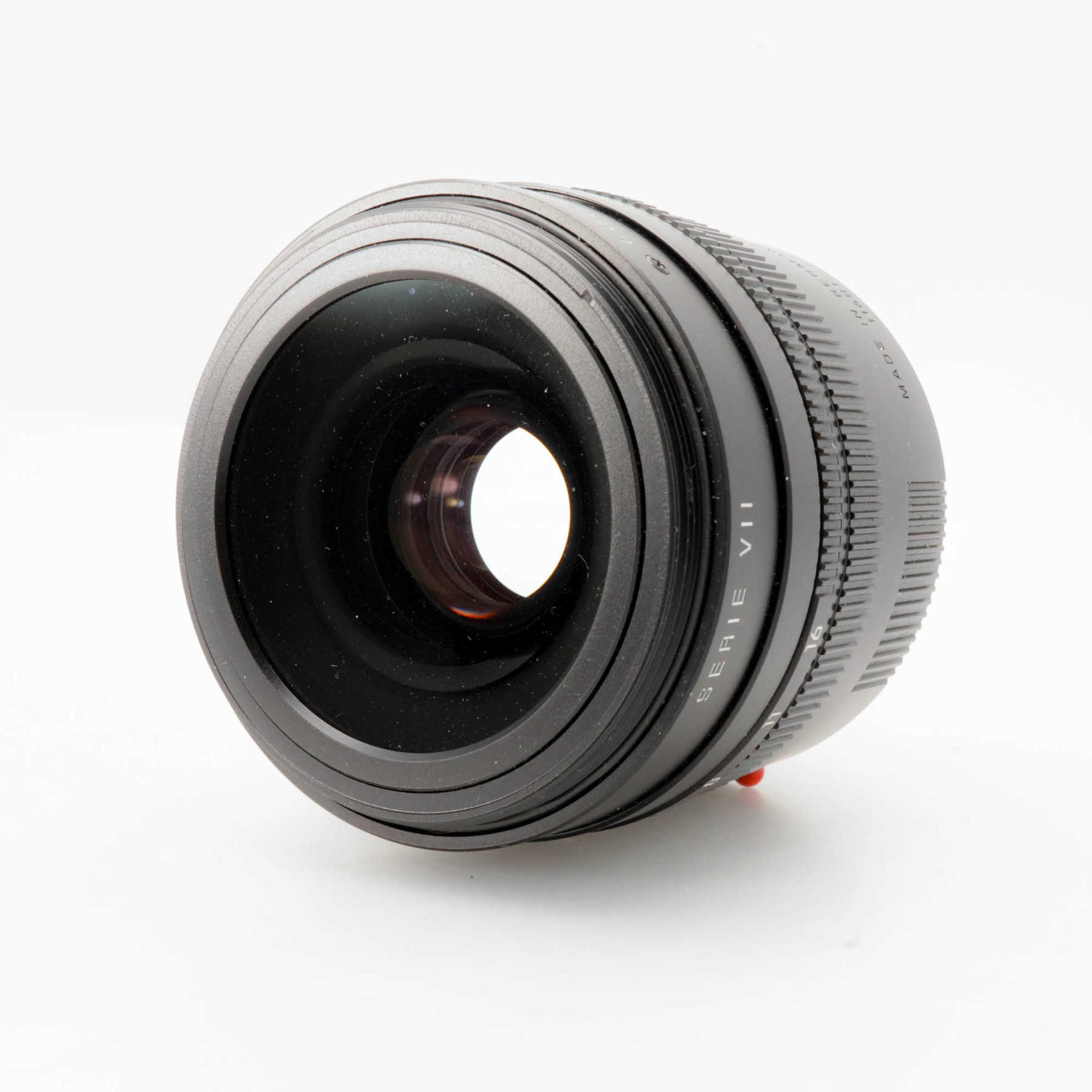 Leica 24mm f/1.4 Summilux-M ASPH Leica 24mm f/1.4 Summilux-M ASPH