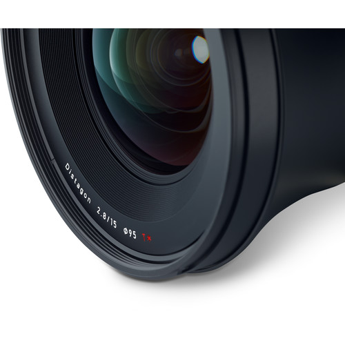 Zeiss Milvus 15mm f/2.8 ZE (Canon EF)