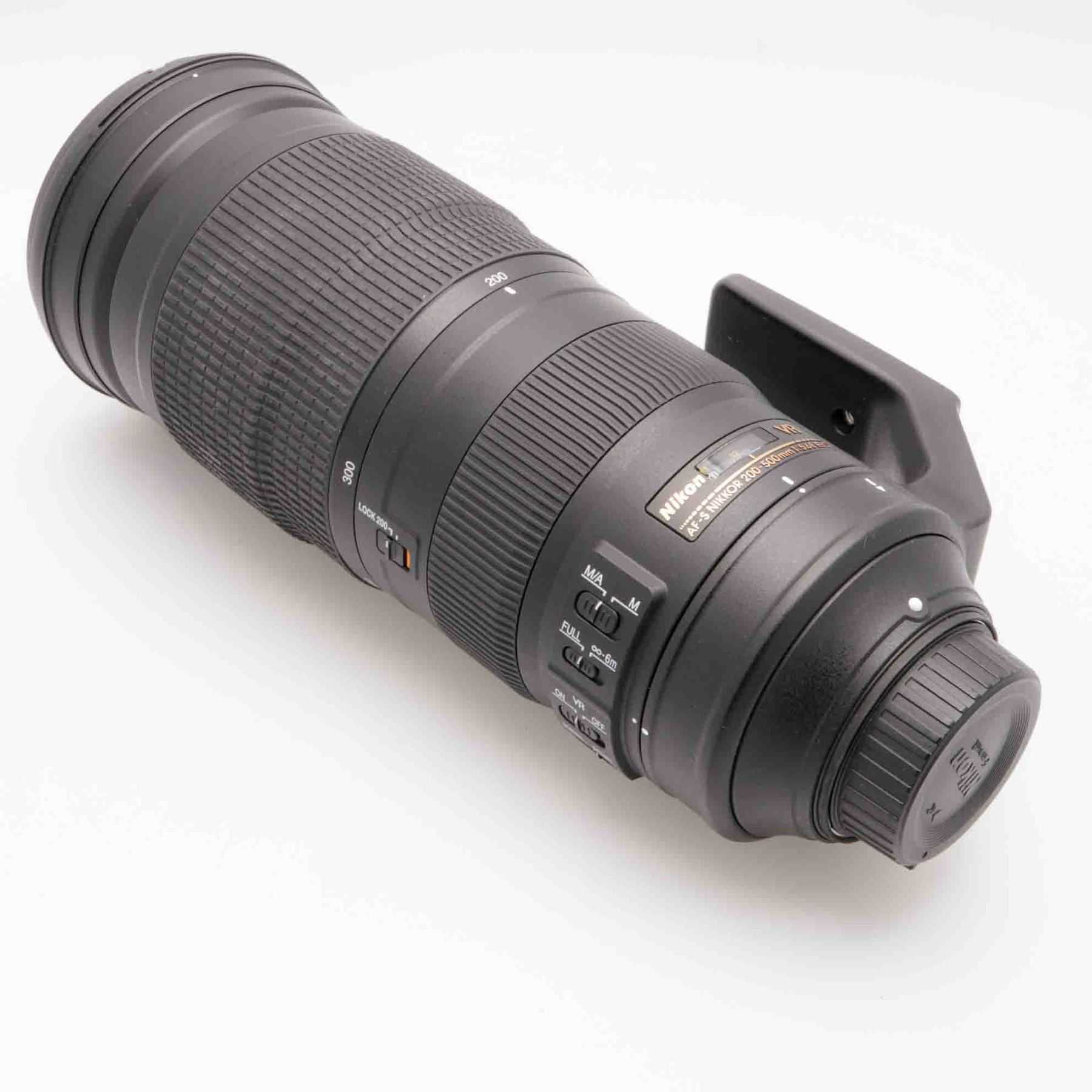 Nikon 200-500mm f/5.6 E ED VR AF-S Nikkor Nikon 200-500mm f/5.6 E ED VR AF-S Nikkor