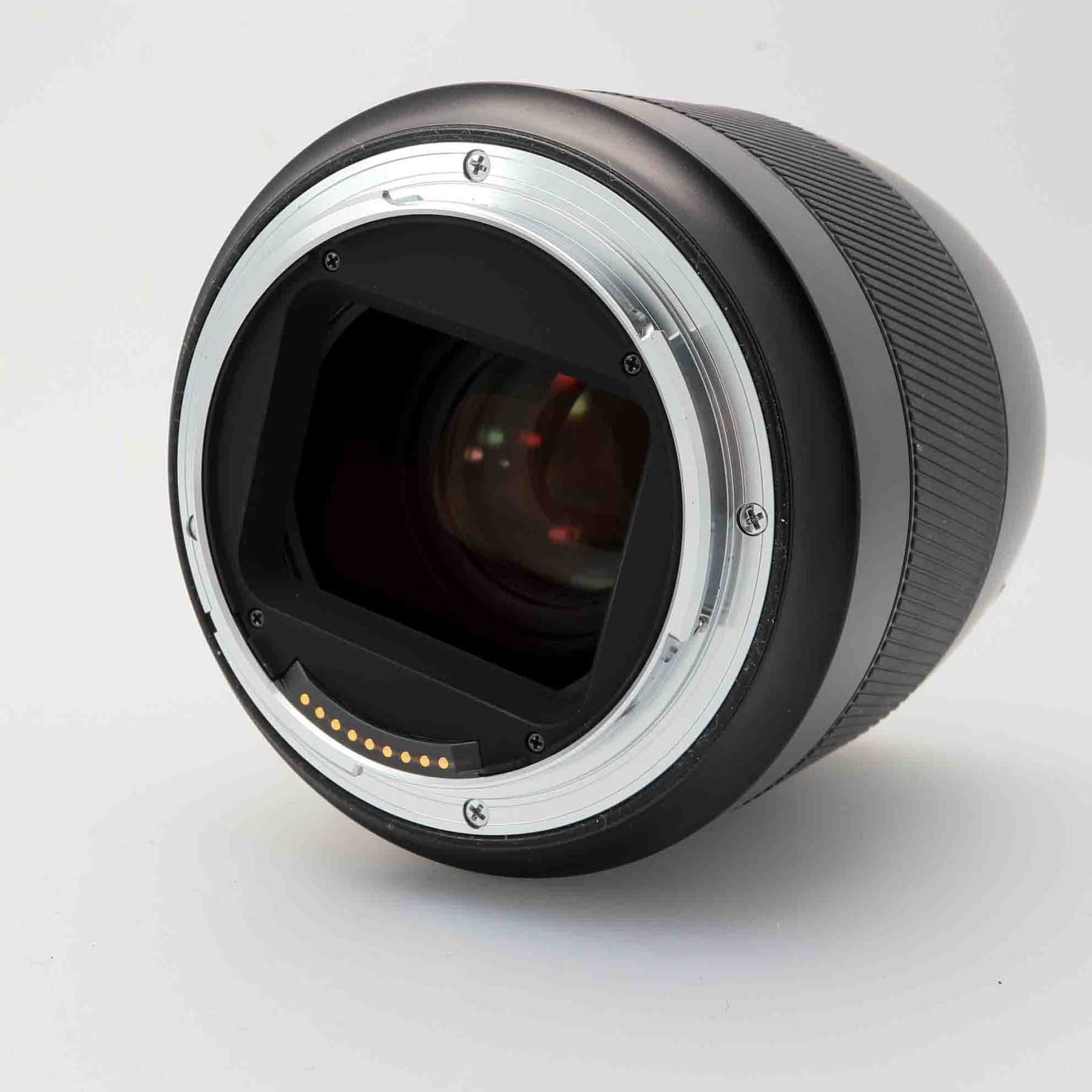 Hasselblad X1D II 50C+65mm f/2.8 XCD Hasselblad X1D II 50C+65mm f/2.8 XCD