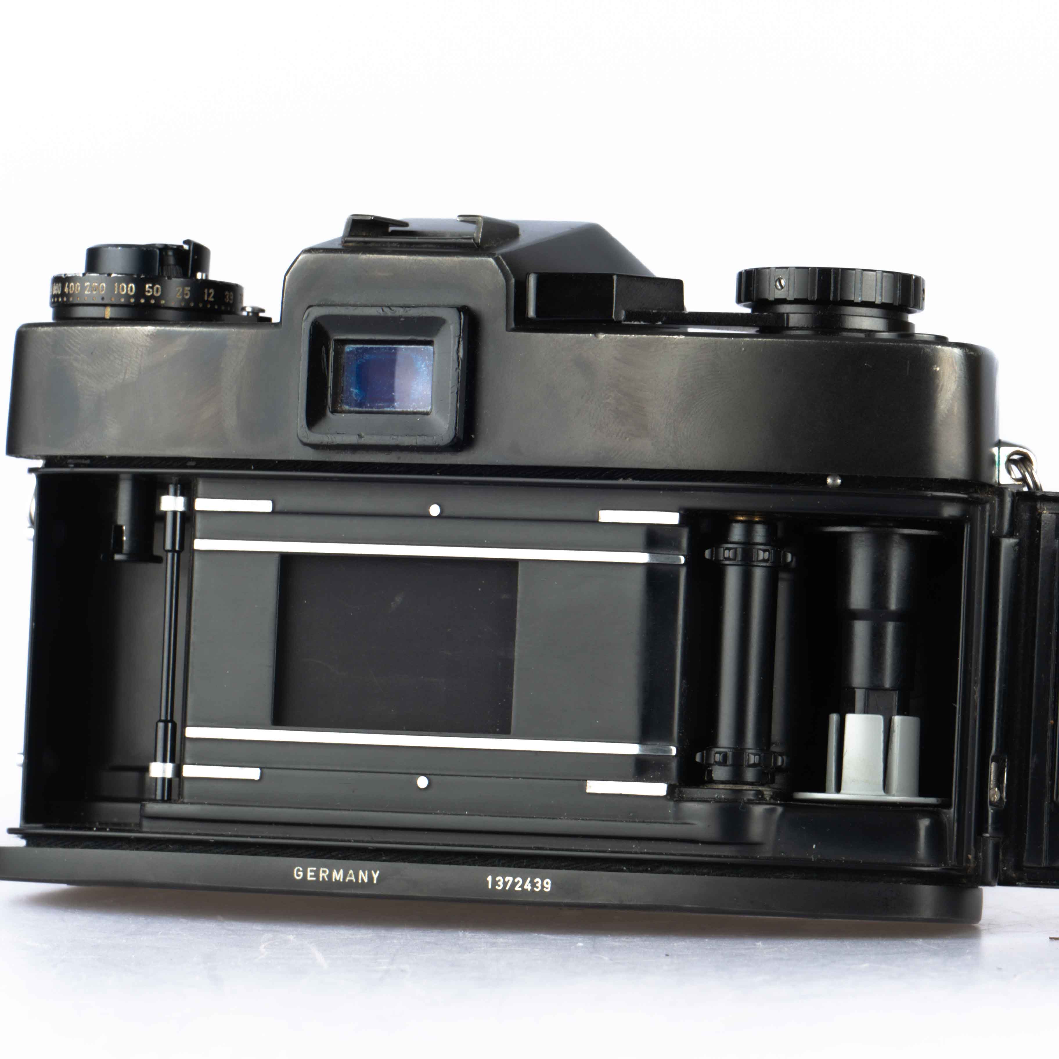 Leica Leicaflex SL mot + 50mm f/2 Summicron R 
