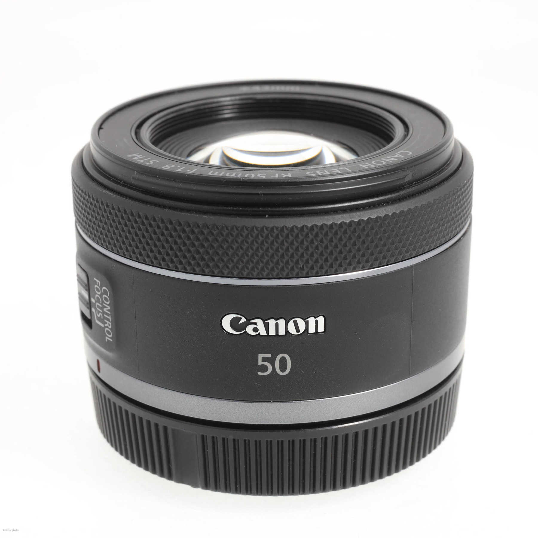 Canon RF 50mm f/1.8 STM Canon RF 50mm f/1.8 STM