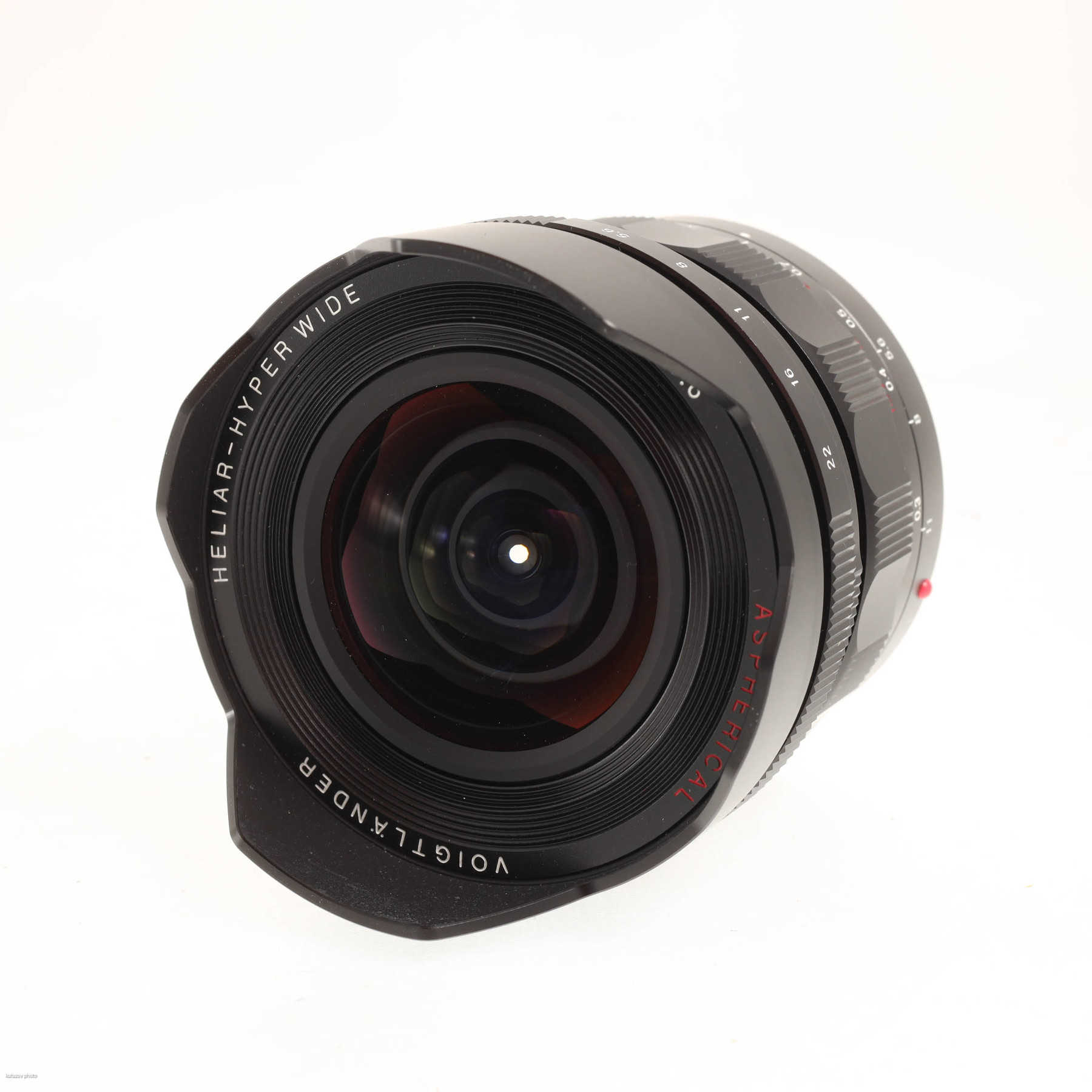 Voigtländer Heliar Hyper Wide 10mm f/5.6 Aspherical Voigtländer Heliar Hyper Wide 10mm f/5.6 Aspherical