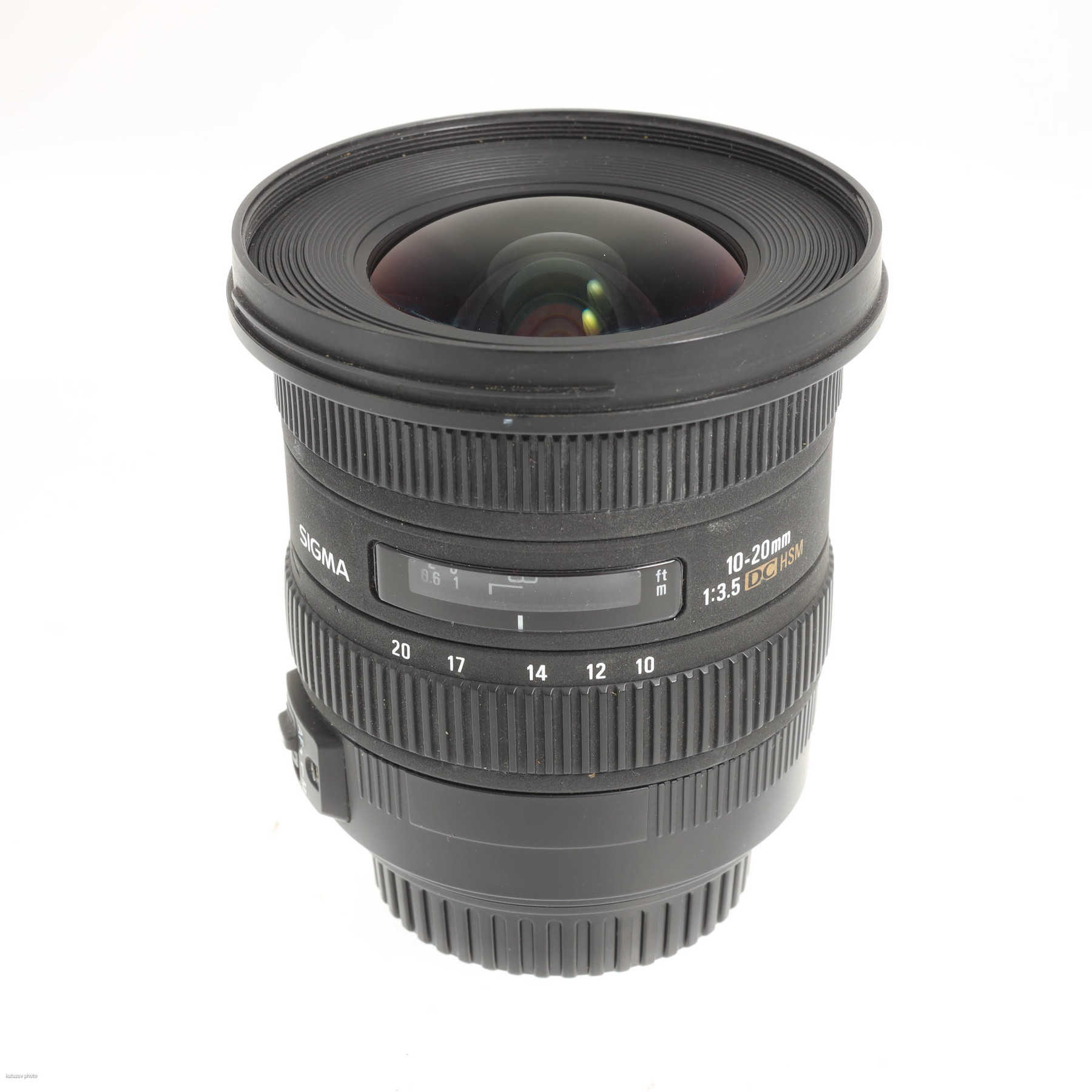 Sigma 10-20mm f/3.5 DC HSM EX (Canon EF) Sigma 10-20mm f/3.5 DC HSM EX (Canon EF)