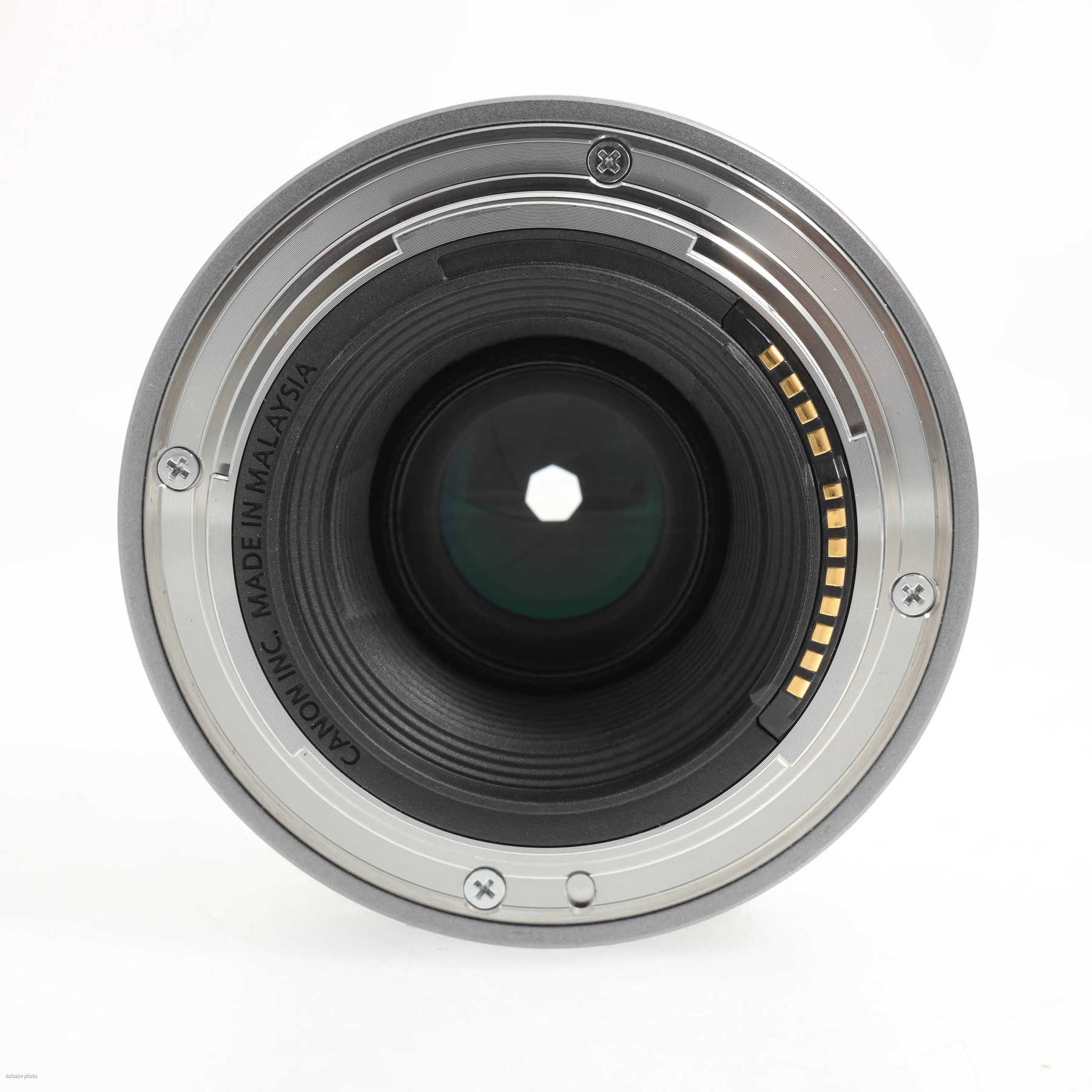 Canon RF 50mm f/1.8 STM Canon RF 50mm f/1.8 STM