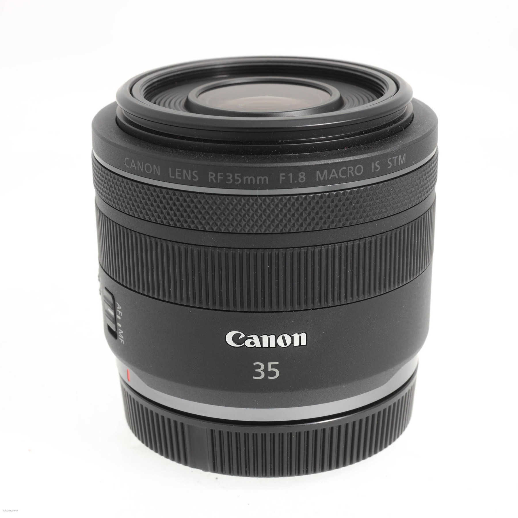 Canon RF 35mm f/1.8 IS Macro STM Canon RF 35mm f/1.8 IS Macro STM
