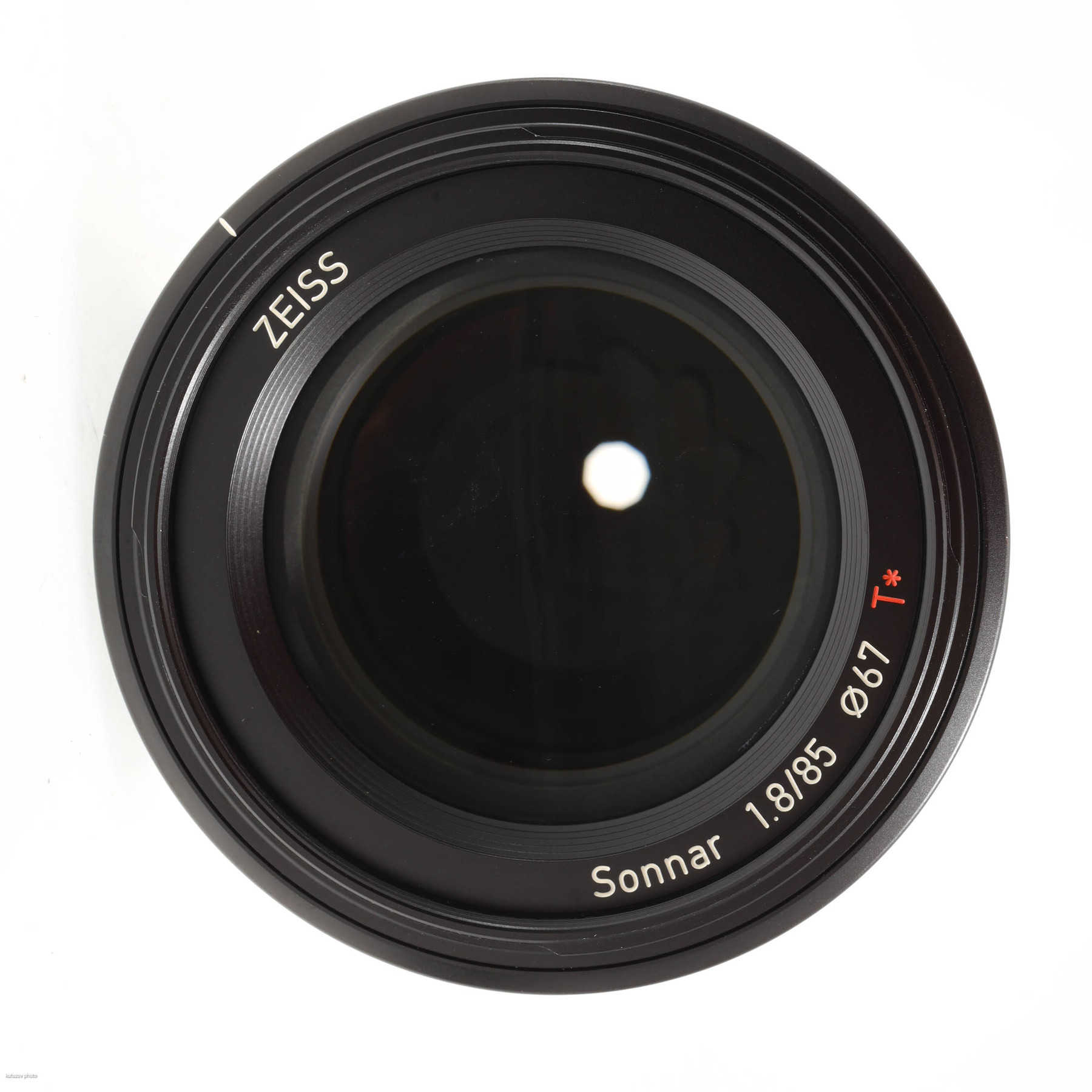 Zeiss 85mm f/1.8 Batis Zeiss 85mm f/1.8 Batis