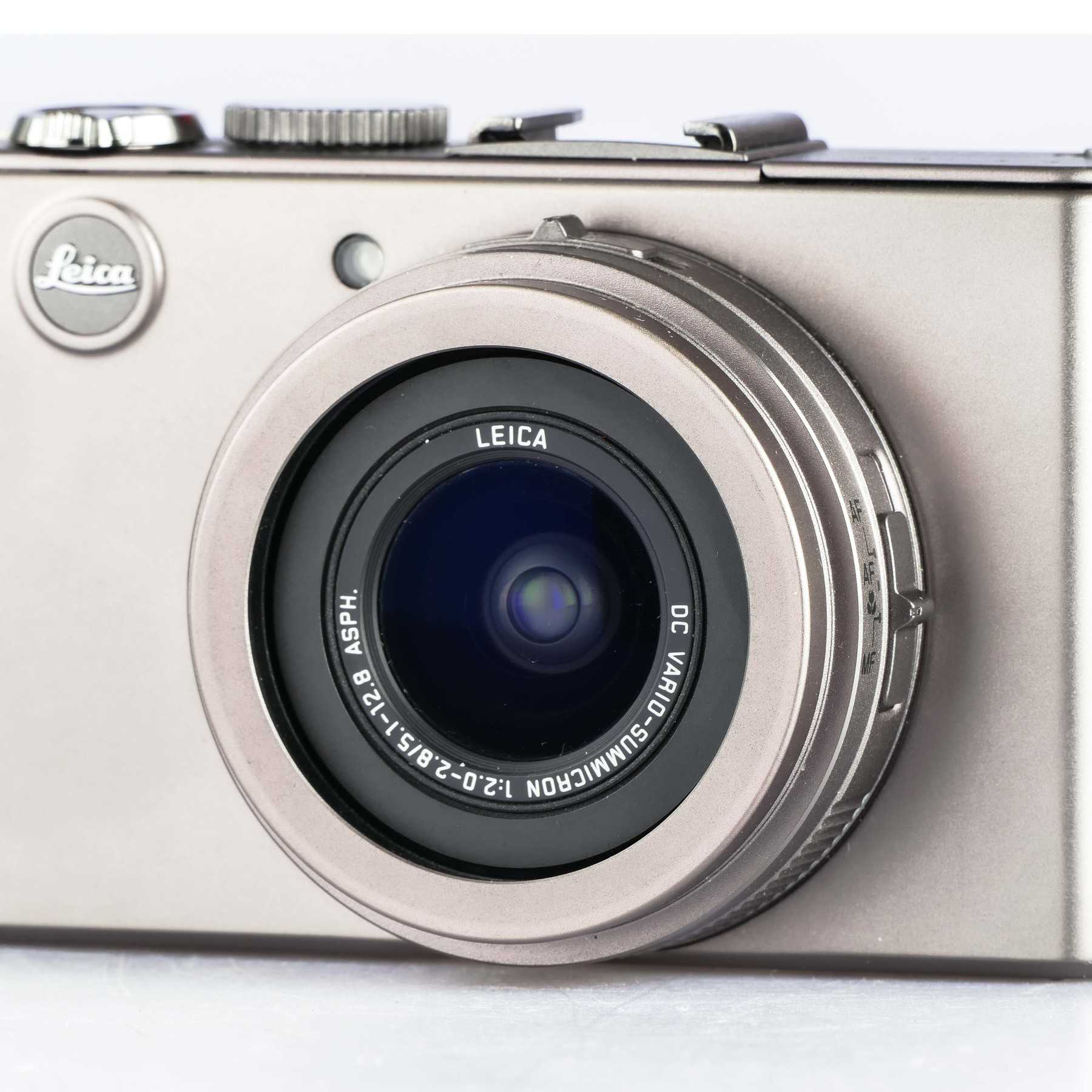 Leica DLux 4 titan camera set Kutuzov Photo