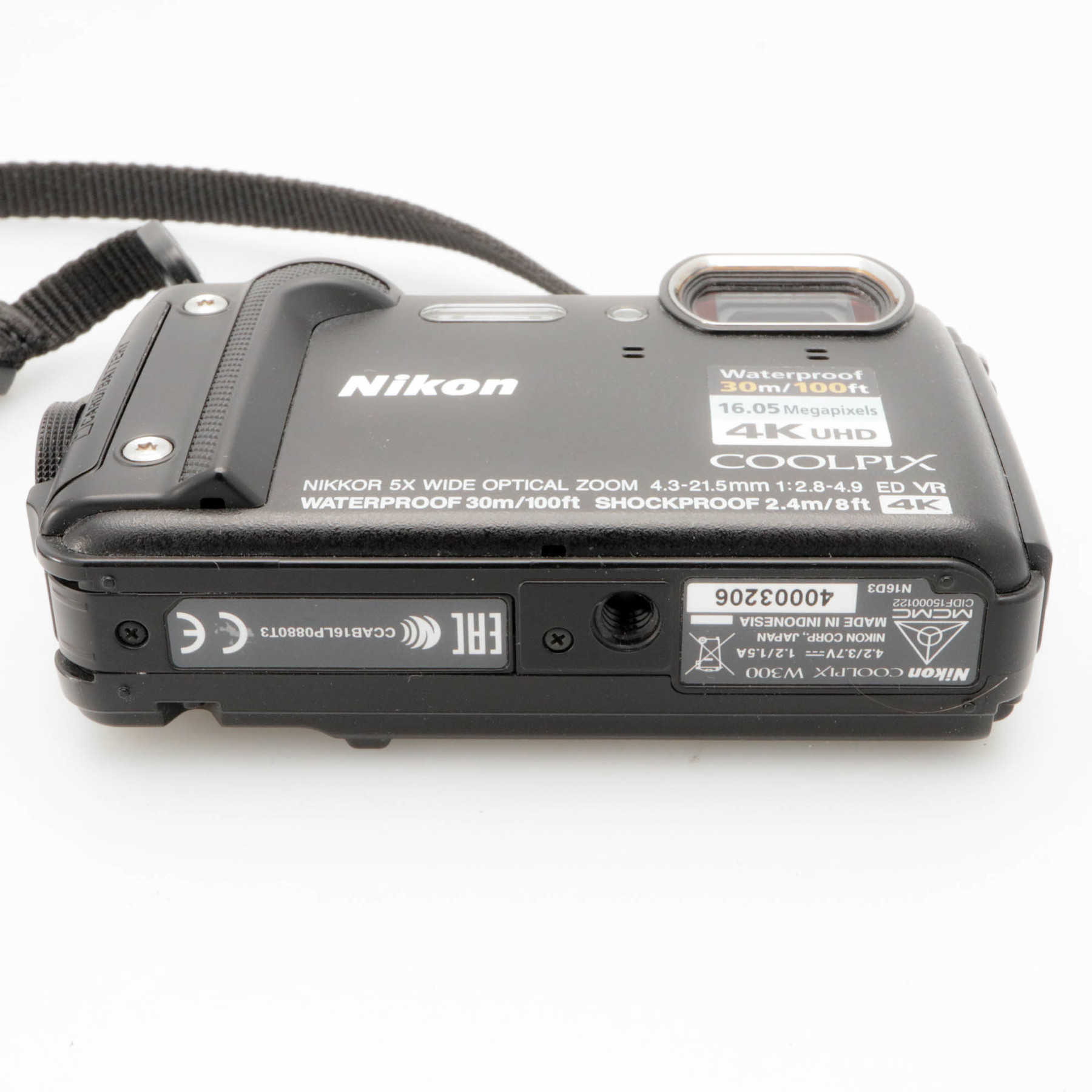 Nikon D3200 MegaGear Pellicola Protettiva Vetro Temperato Per Schermo W300 E AW130 - Trasparente, Antigraffio 9H, Ultra Sottile Nikon Coolpix