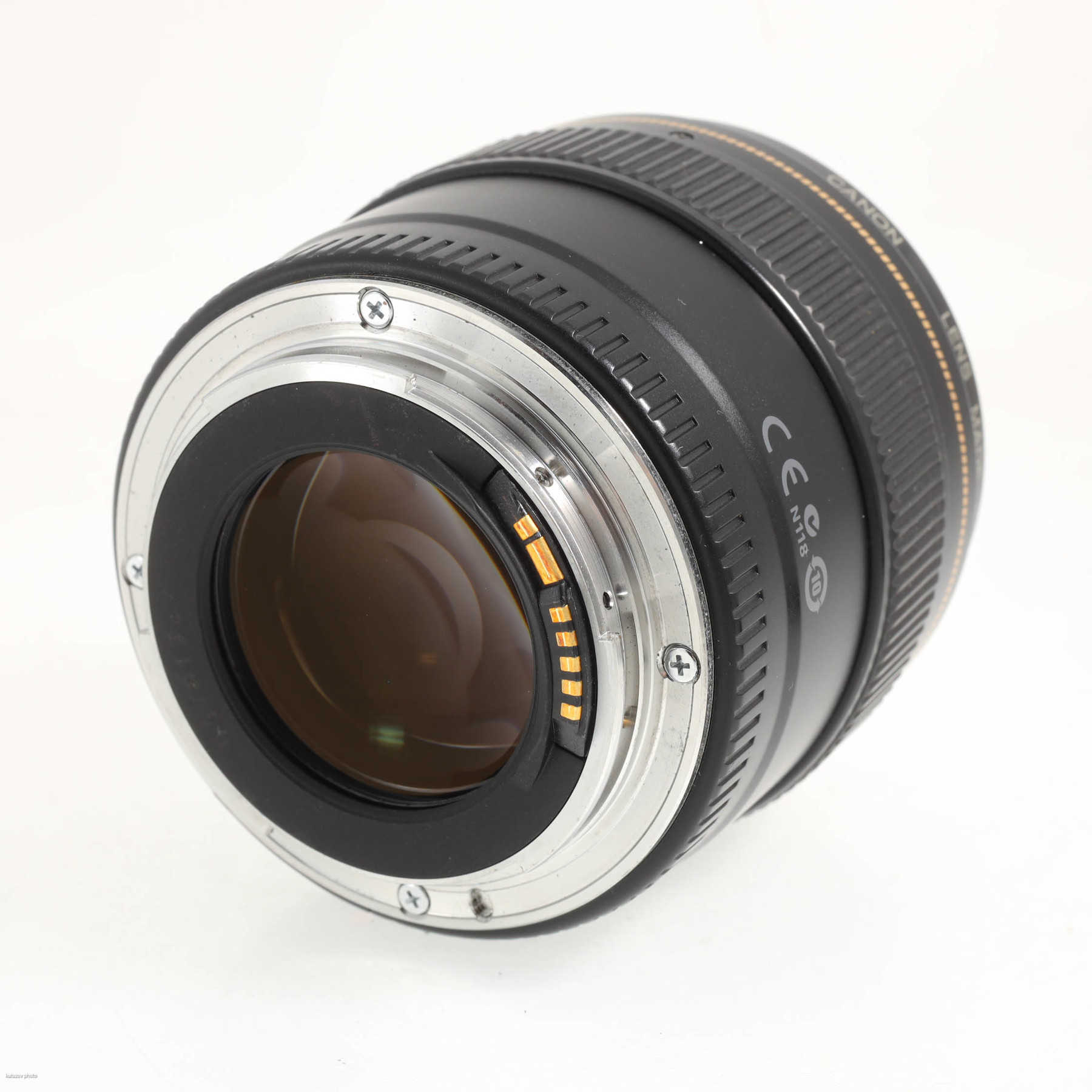 Canon EF 85mm f/1.8 USM Canon EF 85mm f/1.8 USM