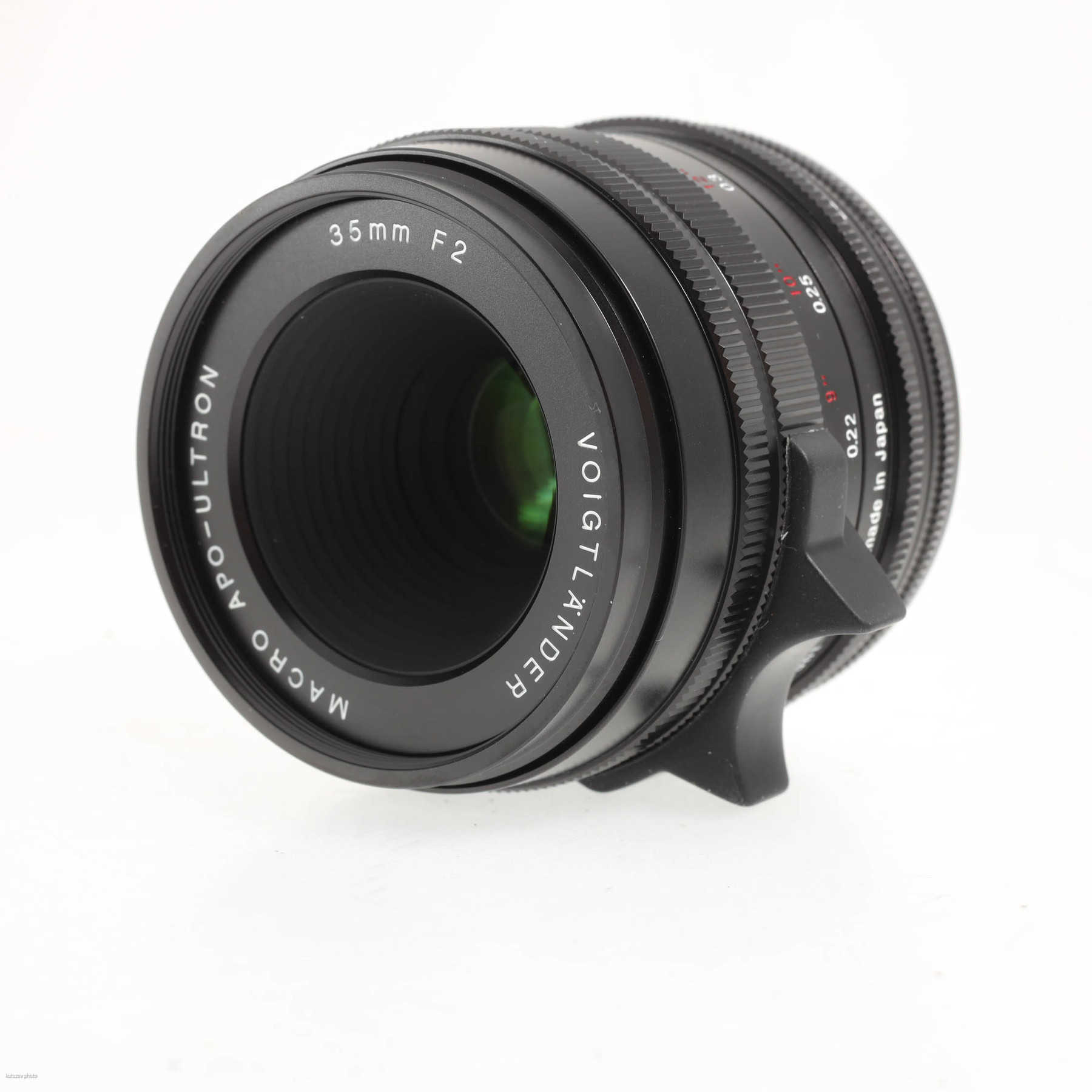 Voigtländer 35mm f/2 Apo-Ultron Macro (Fujifilm X) Voigtländer 35mm f/2 Apo-Ultron Macro (Fujifilm X)