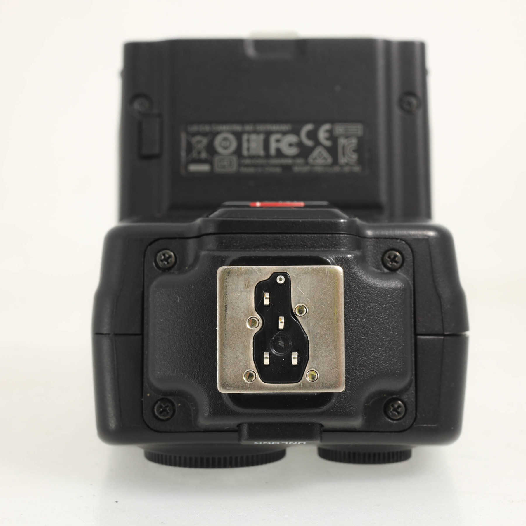 Leica вспышка SF-40 Leica вспышка SF-40