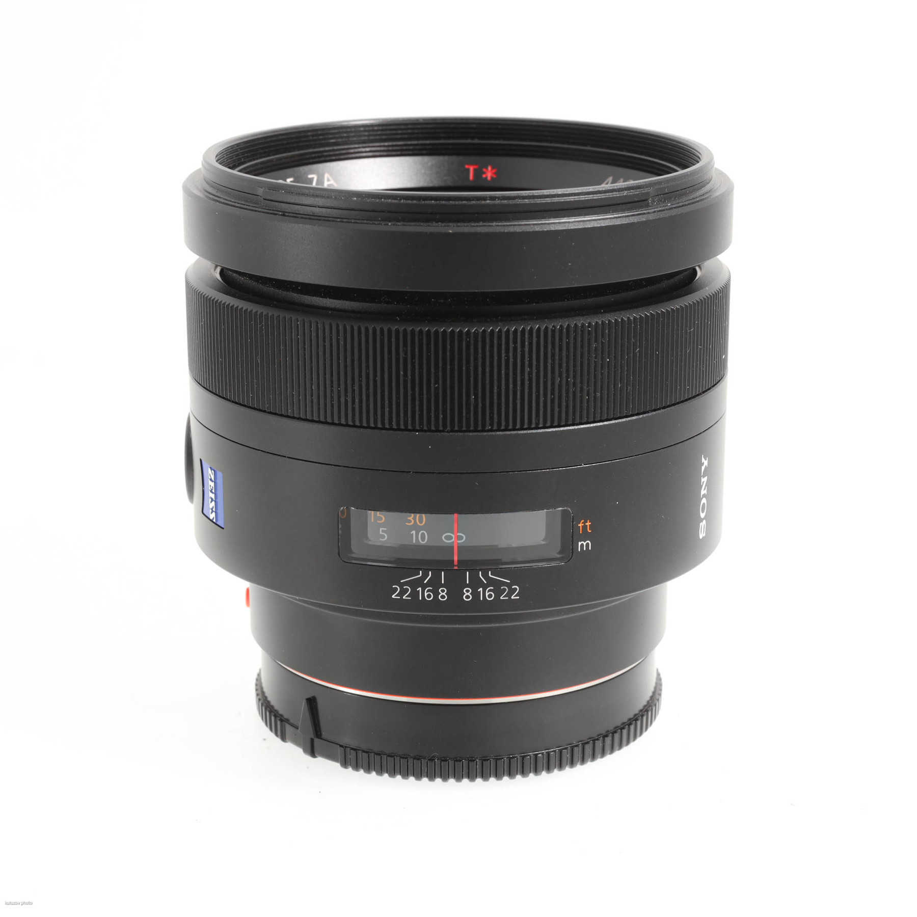 Sony 85mm f/1.4 T* Zeiss Planar ZA Sony 85mm f/1.4 T* Zeiss Planar ZA